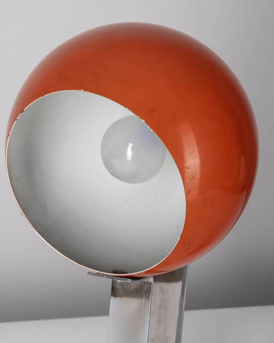 Vintage 1960s table lamp in marble and orange metal Italian design For Sale 1