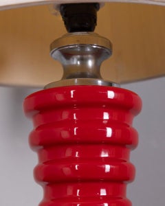 Lampe de table vintage 70s en céramique rouge design italien