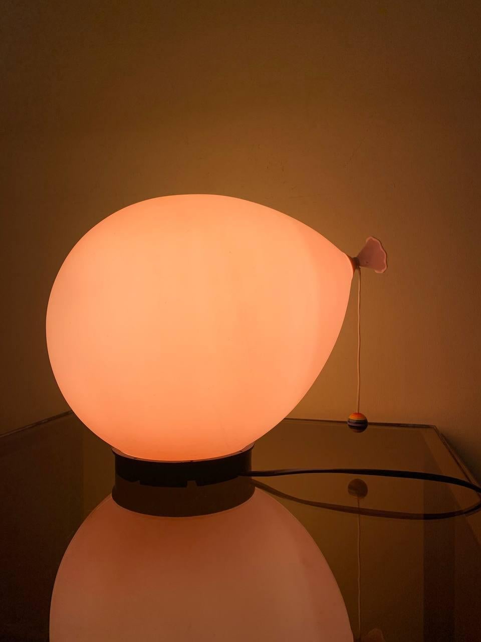 Lampada da tavolo Yves Christin per Bilumen, in plastica anni '70, Italia in vendita 1