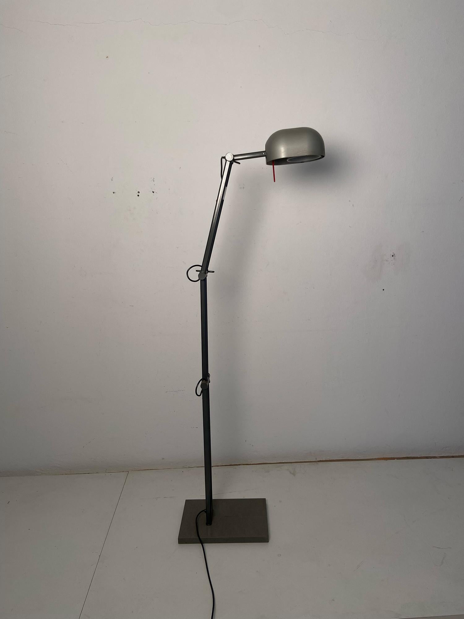 Moderno Lampada da terra Adone di CP & CR Associati e prodotta da Artemide, anni 80. in vendita