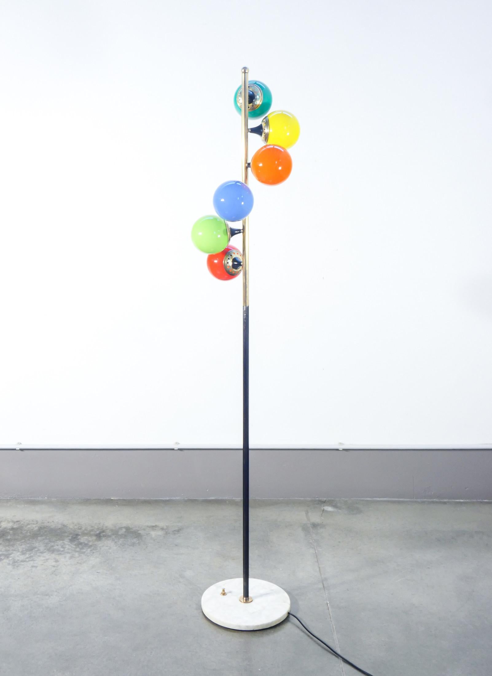 italien Lampada da terra Alberello design STILNOVO. Accès à trois heures. Italie, années 1960 en vente