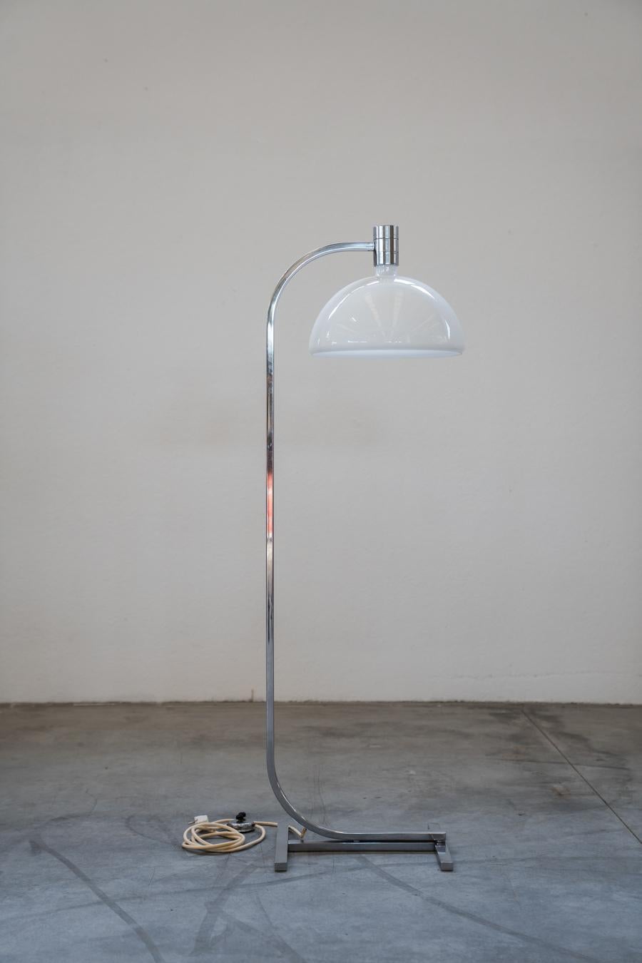 AM-AS floor lamp, by Franco Albini, Franca Helg, Antonio Piva, from Sirrah In Good Condition For Sale In Manzano, IT