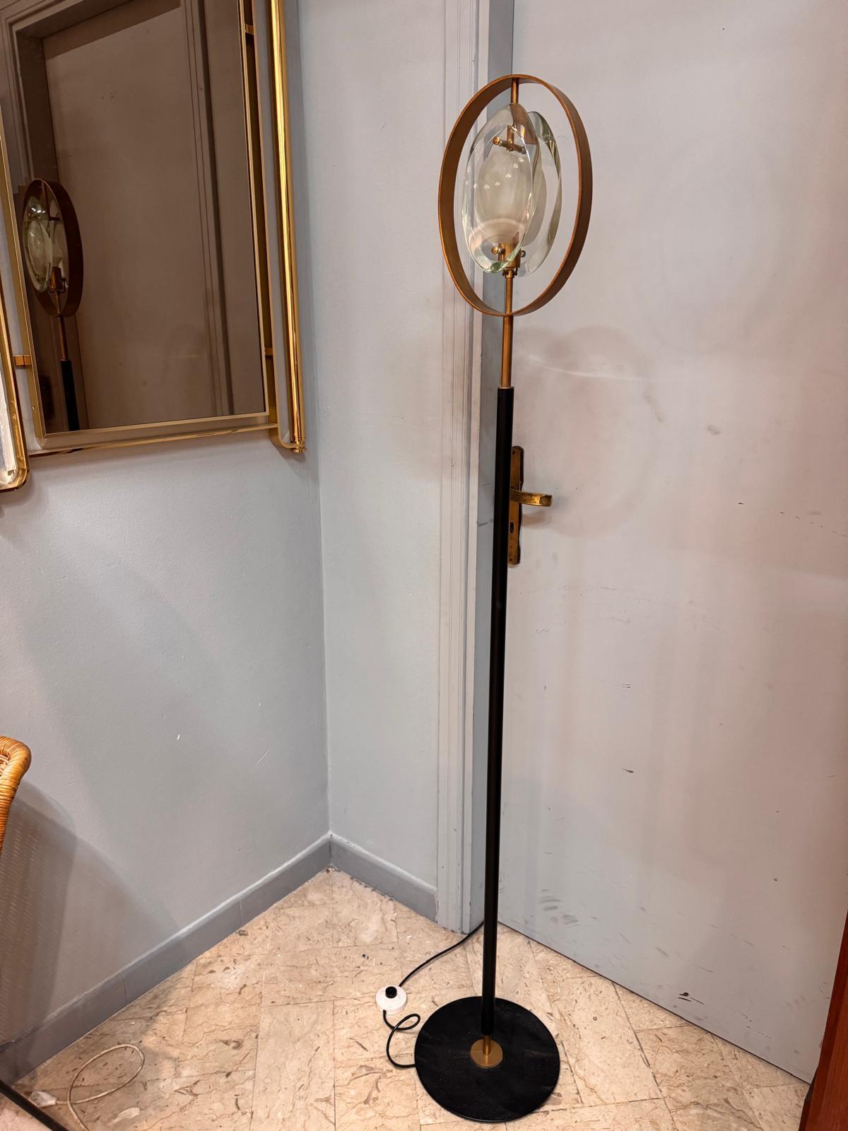 Lampada da terra anni '50, Max Ingrand per Fontana Arte In condizioni buone in vendita a Palermo, IT