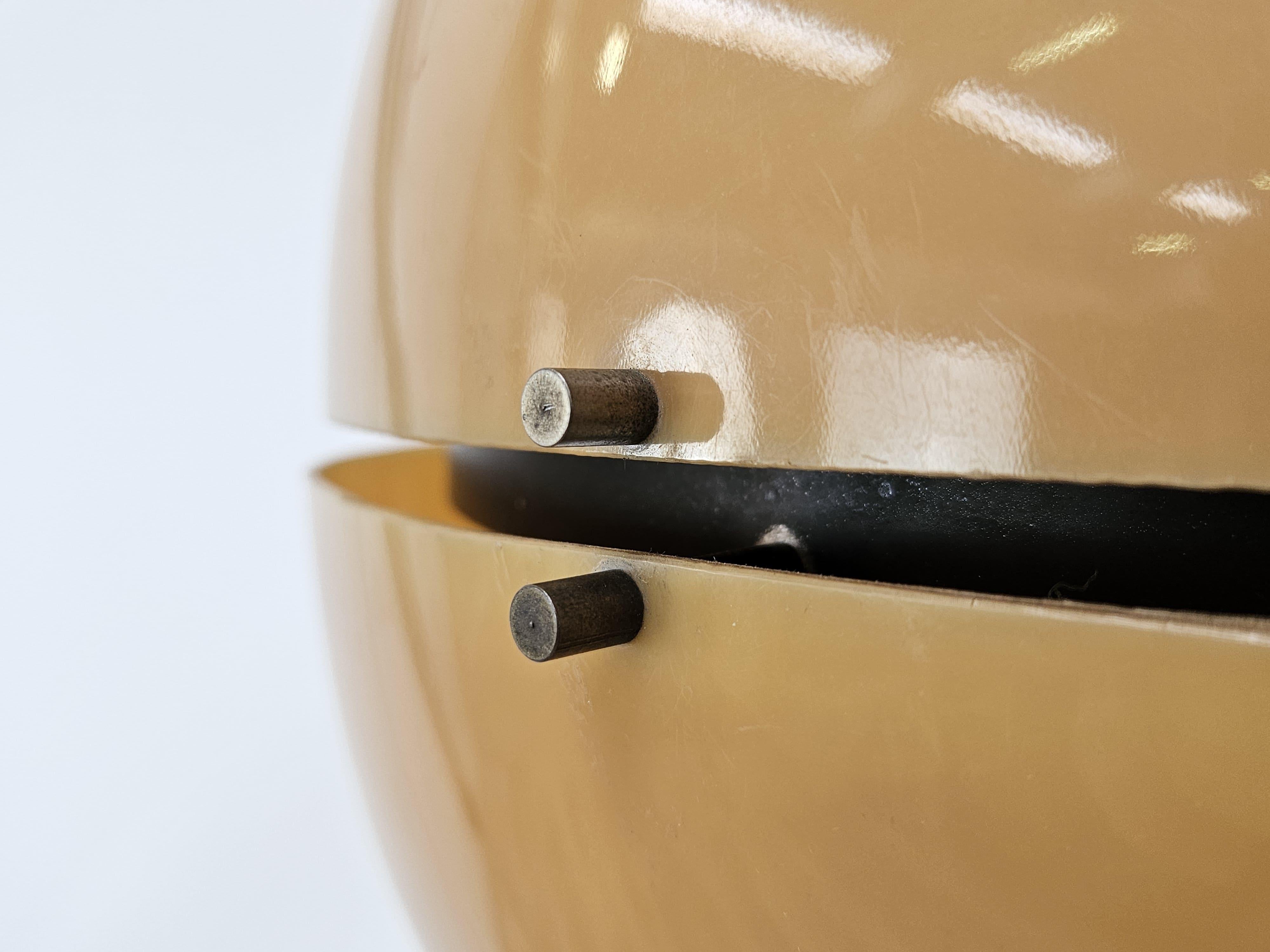 Fin du 20e siècle Lampadaire 70s extensible en métal chromé et plastique