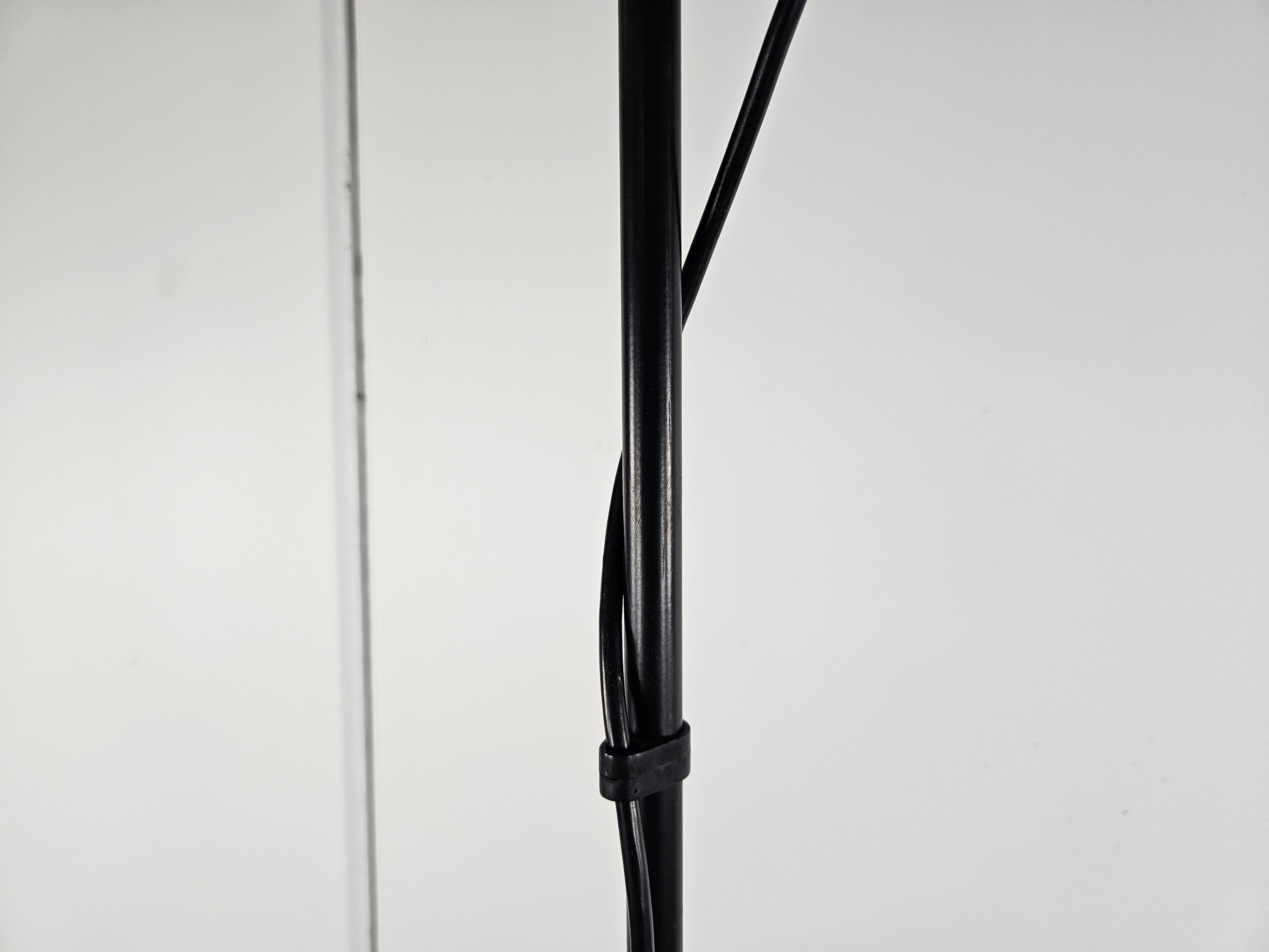 Aton floor lamp designed by Ernesto Gismondi in 1980 for Artemide For Sale 3