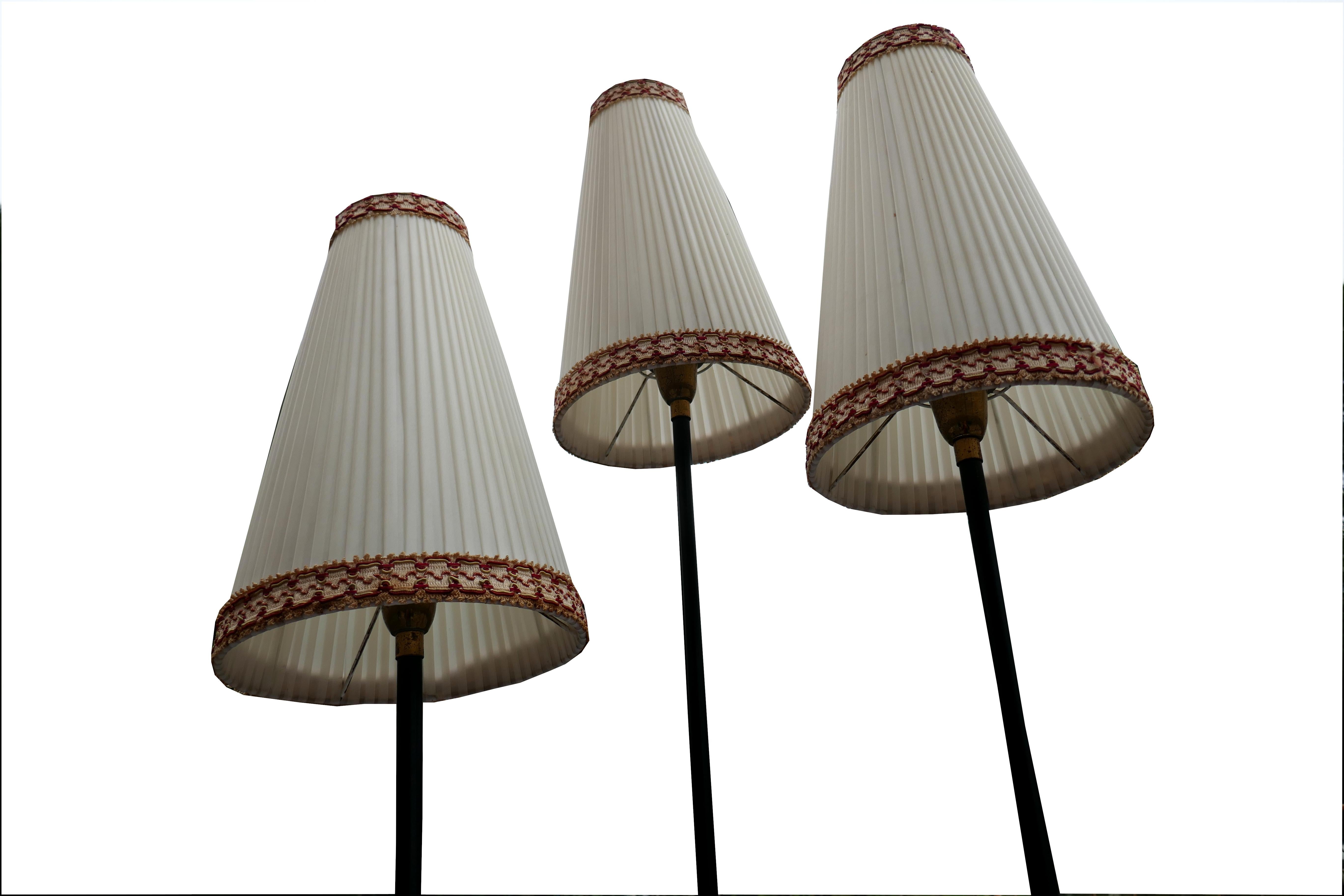 Floor lamp attributed to Cesare Lacca for Fontana Arte For Sale 2