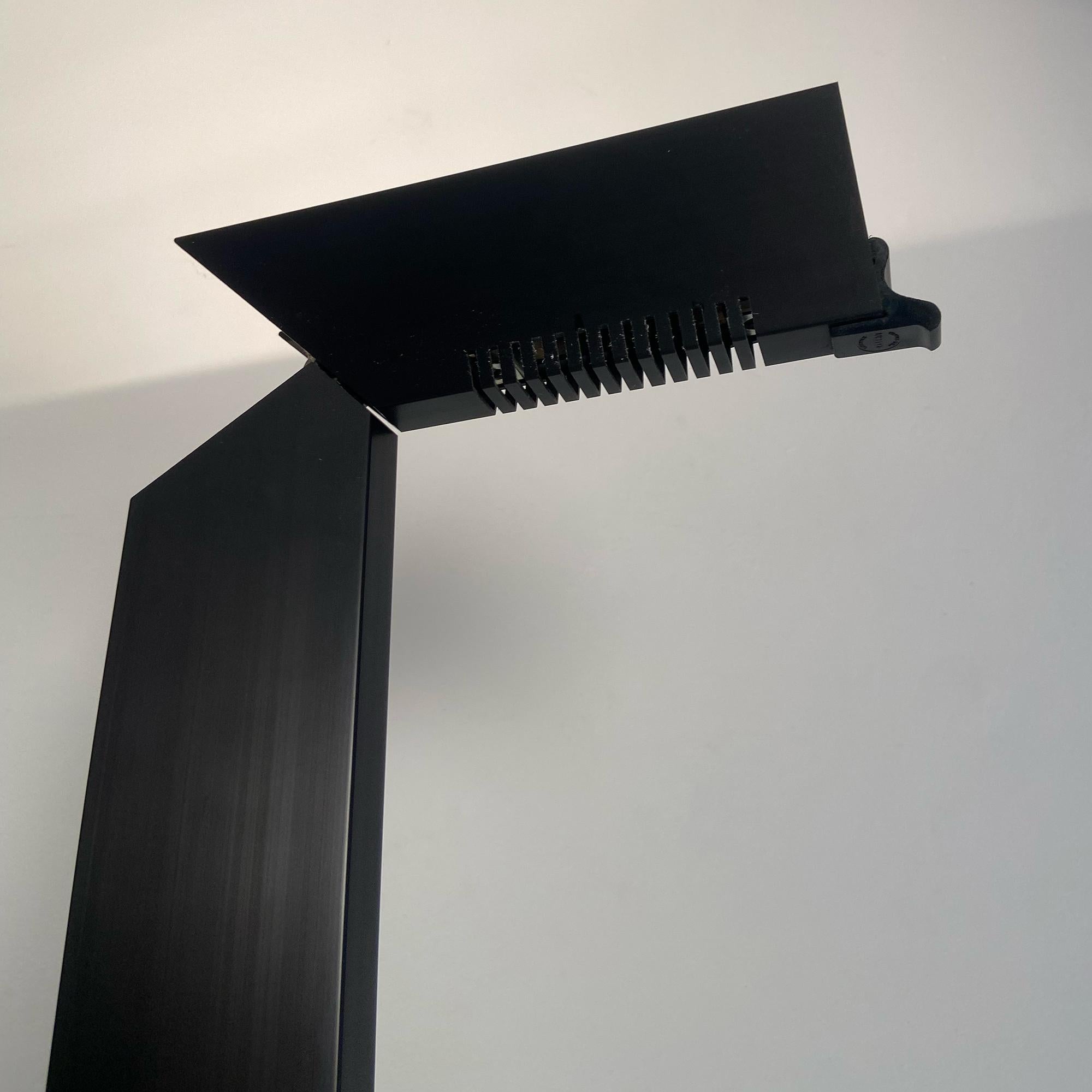 Lampada da terra Beam nera di Enrico Davide Bona e prodotta da Skipper, 1980 in vendita 2