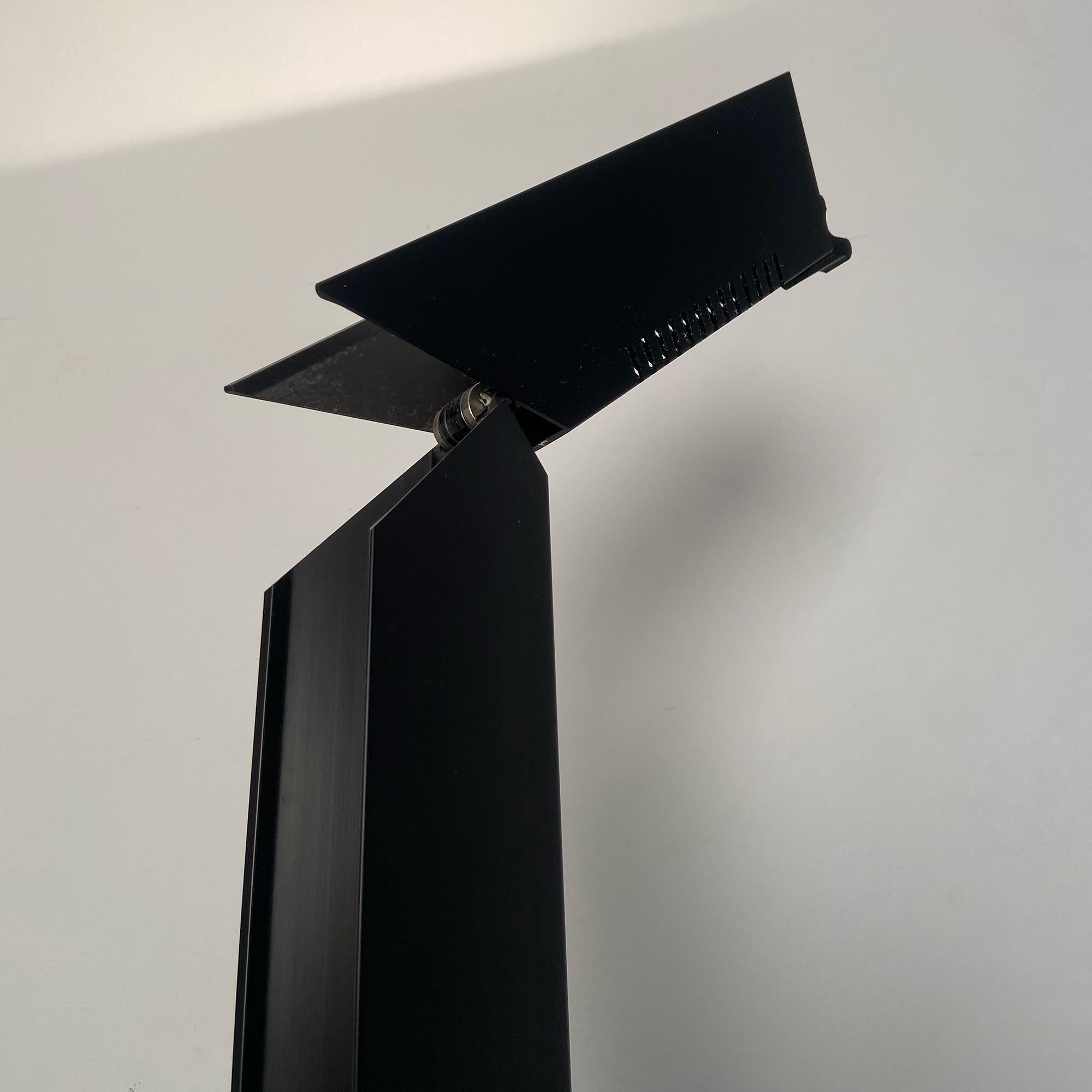Metallo Lampada da terra Beam nera di Enrico Davide Bona e prodotta da Skipper, 1980 in vendita