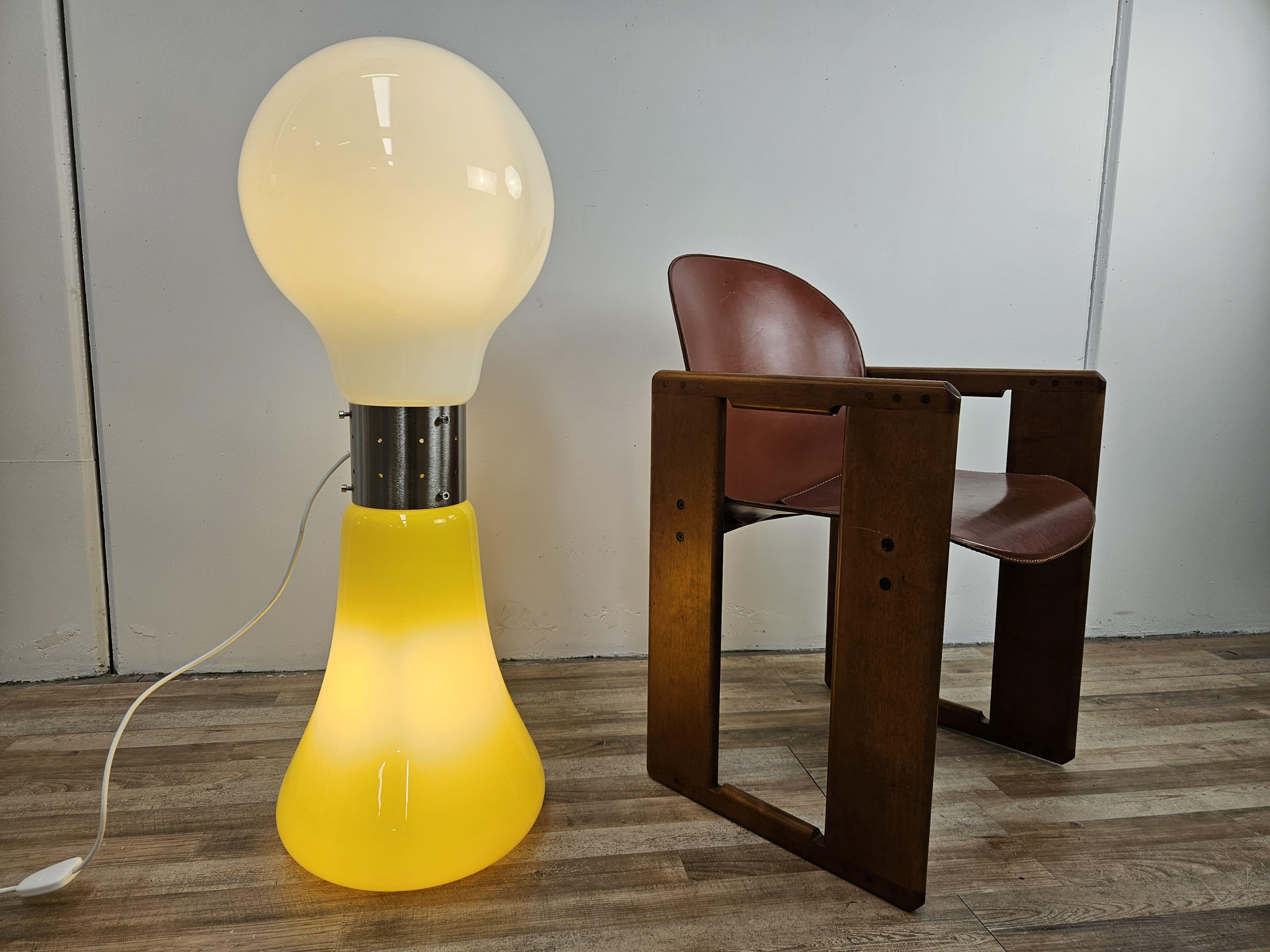 Mid-Century moderno Lampada da terra Birillo in vetro di Murano di Carlo Nason per Mazzega 1964