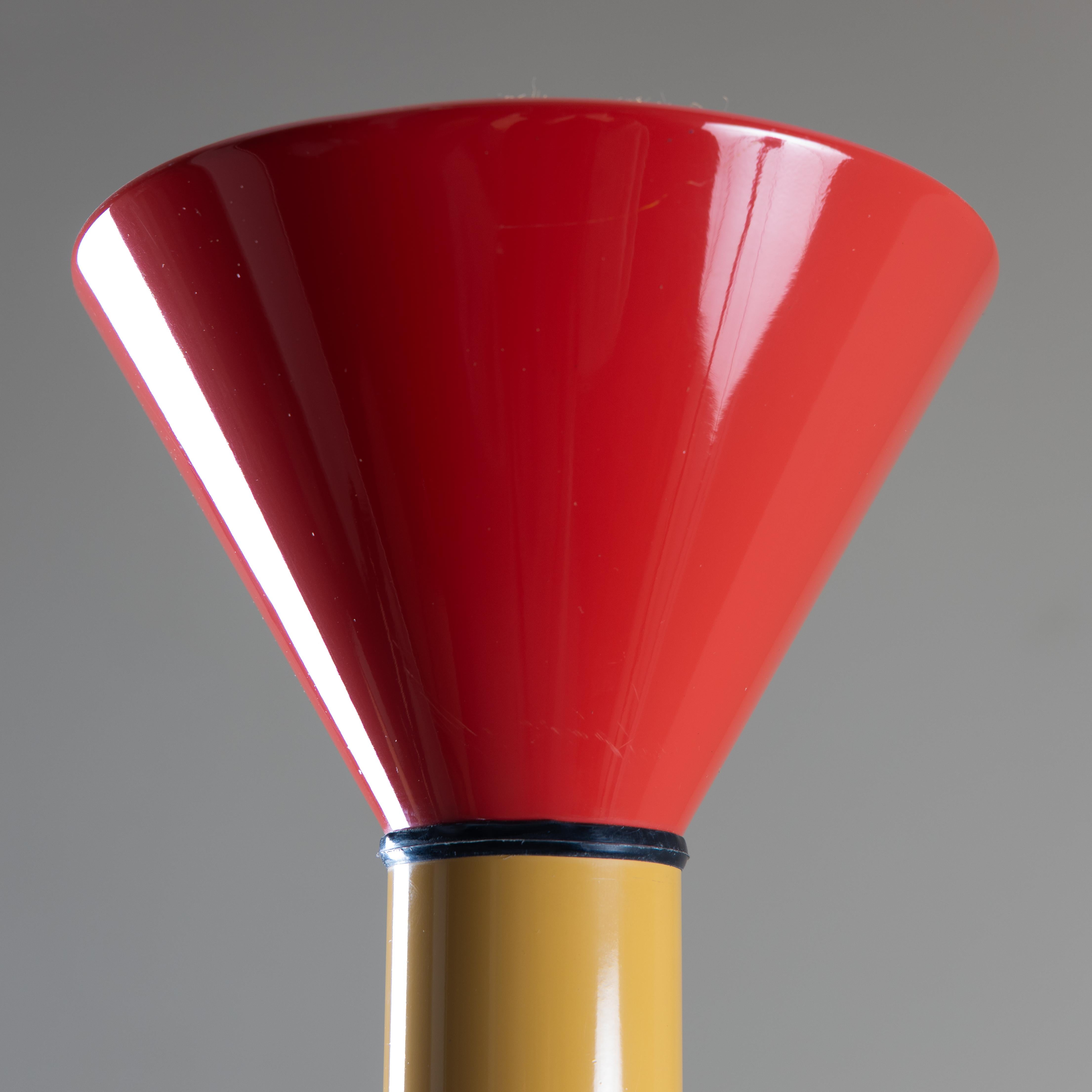 Callimaco floor lamp, Ettore Sottsass, Artemide, 1982 4