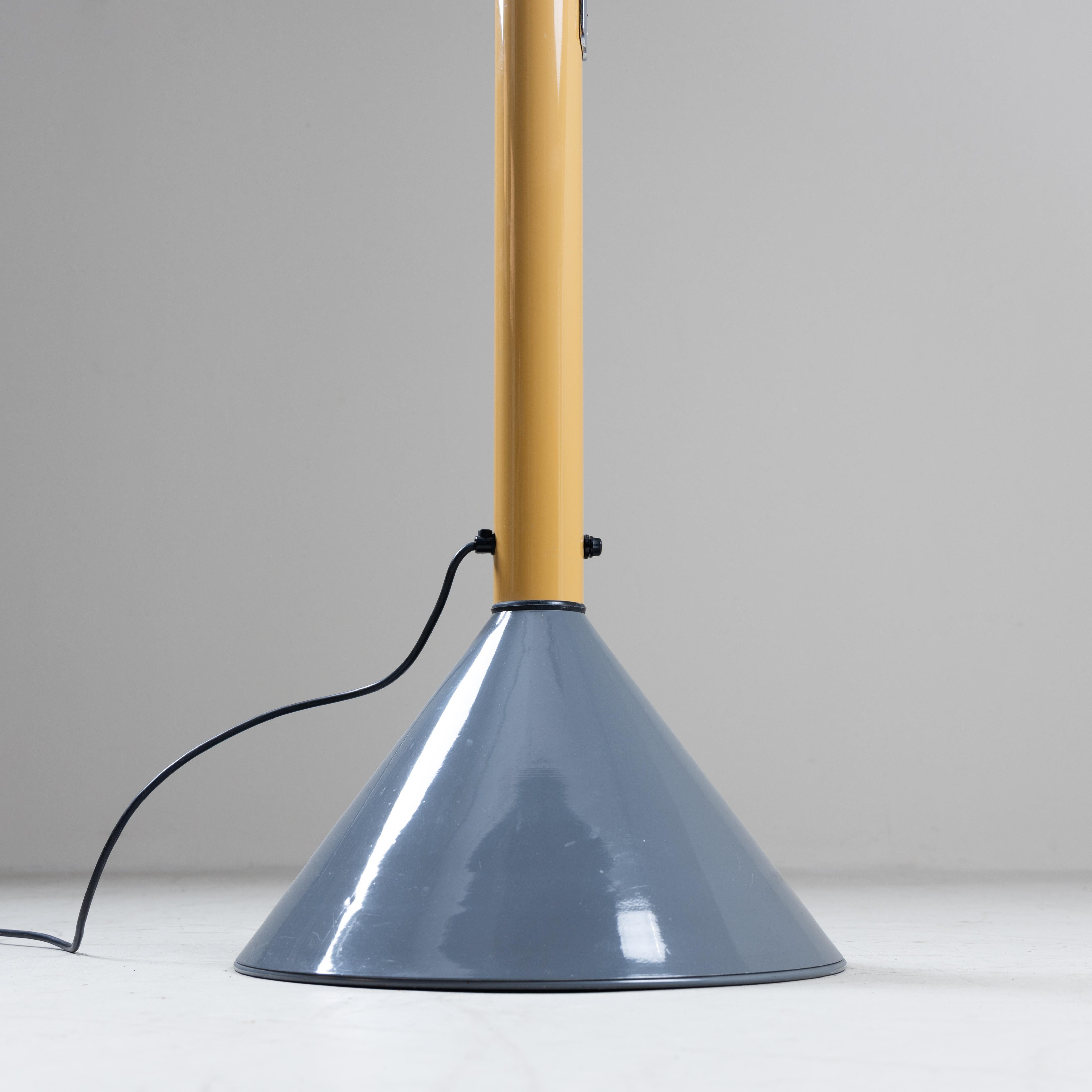 Callimaco floor lamp, Ettore Sottsass, Artemide, 1982 In Good Condition In Milano, Lombardia