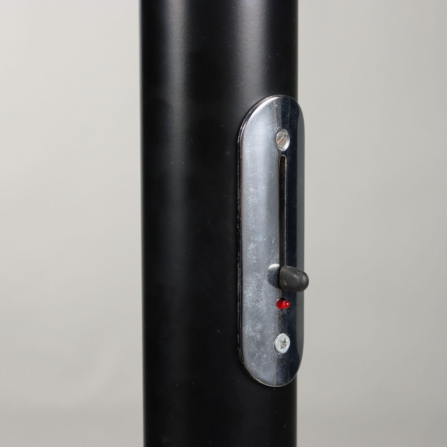Late 20th Century Lampada da terra 'Callimaco' Ettore Sottsass per Artemide anni 80 For Sale
