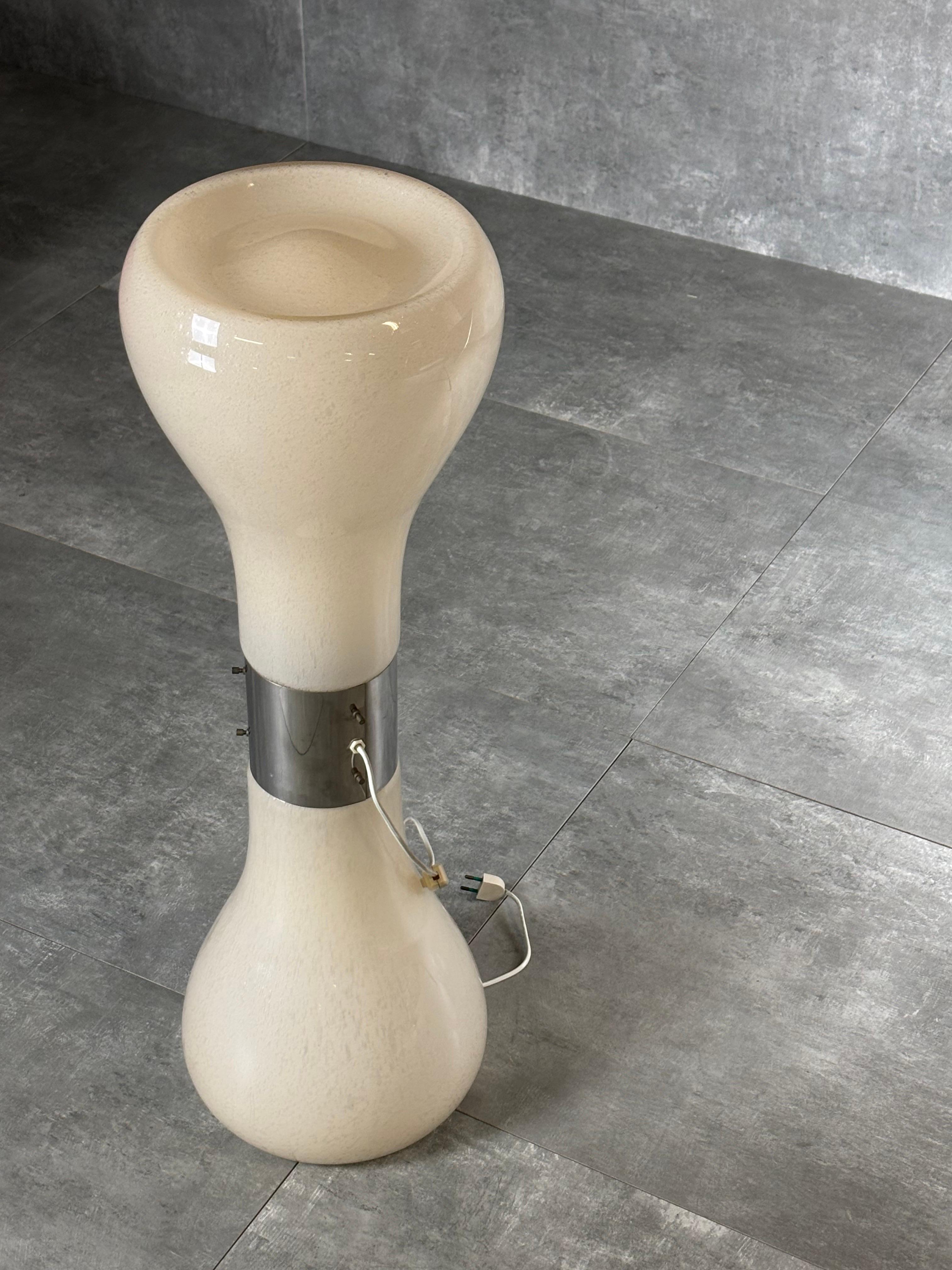 Lampada da terra Carlo Nason per Mazzega, Italia, anni '70 In condizioni buone in vendita a Quarrata, IT