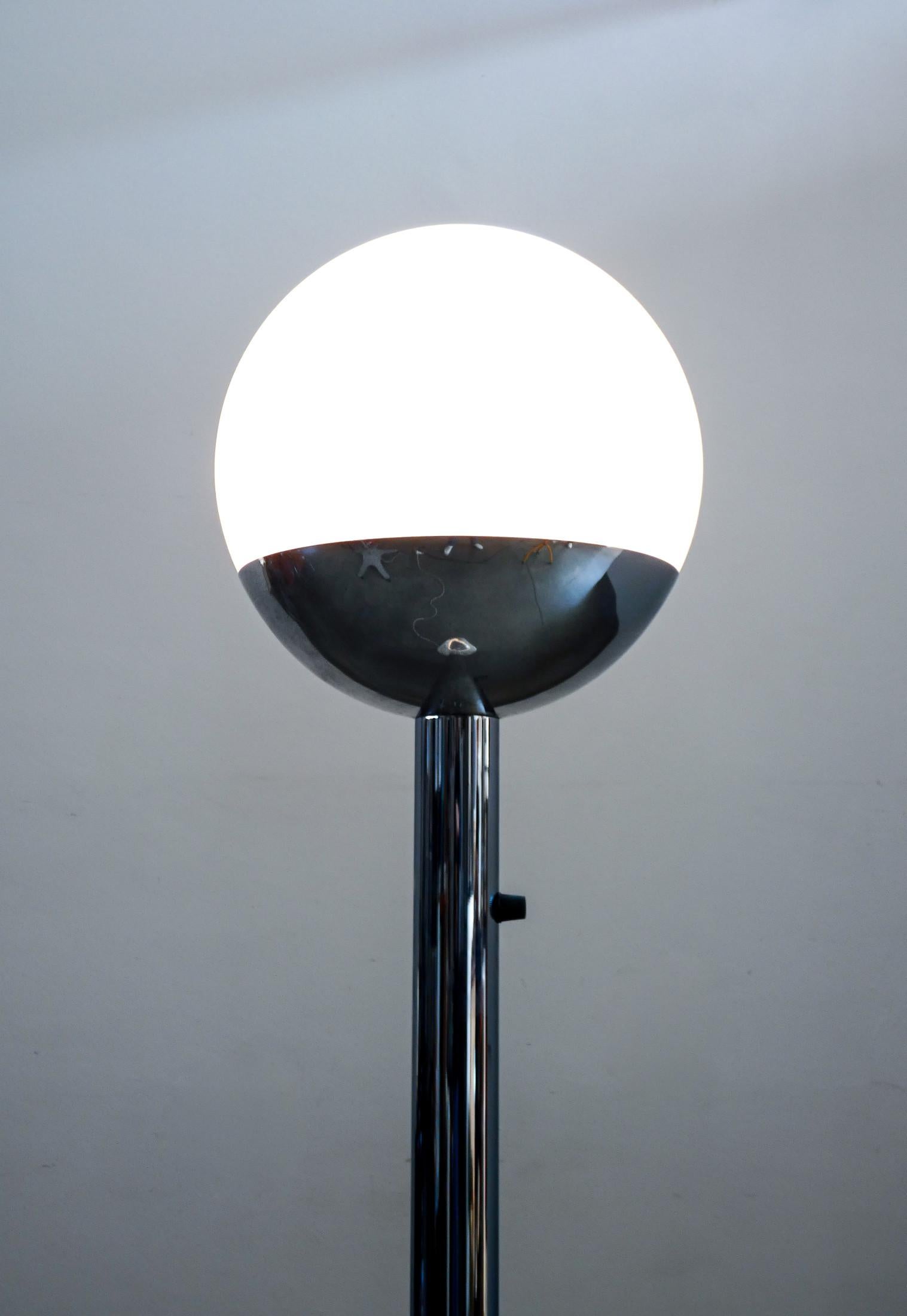 Lampadaire conçu par Pia GUIDETTI CRIPPA pour LUMI, mod. P428. Italie, années 70 en vente 2