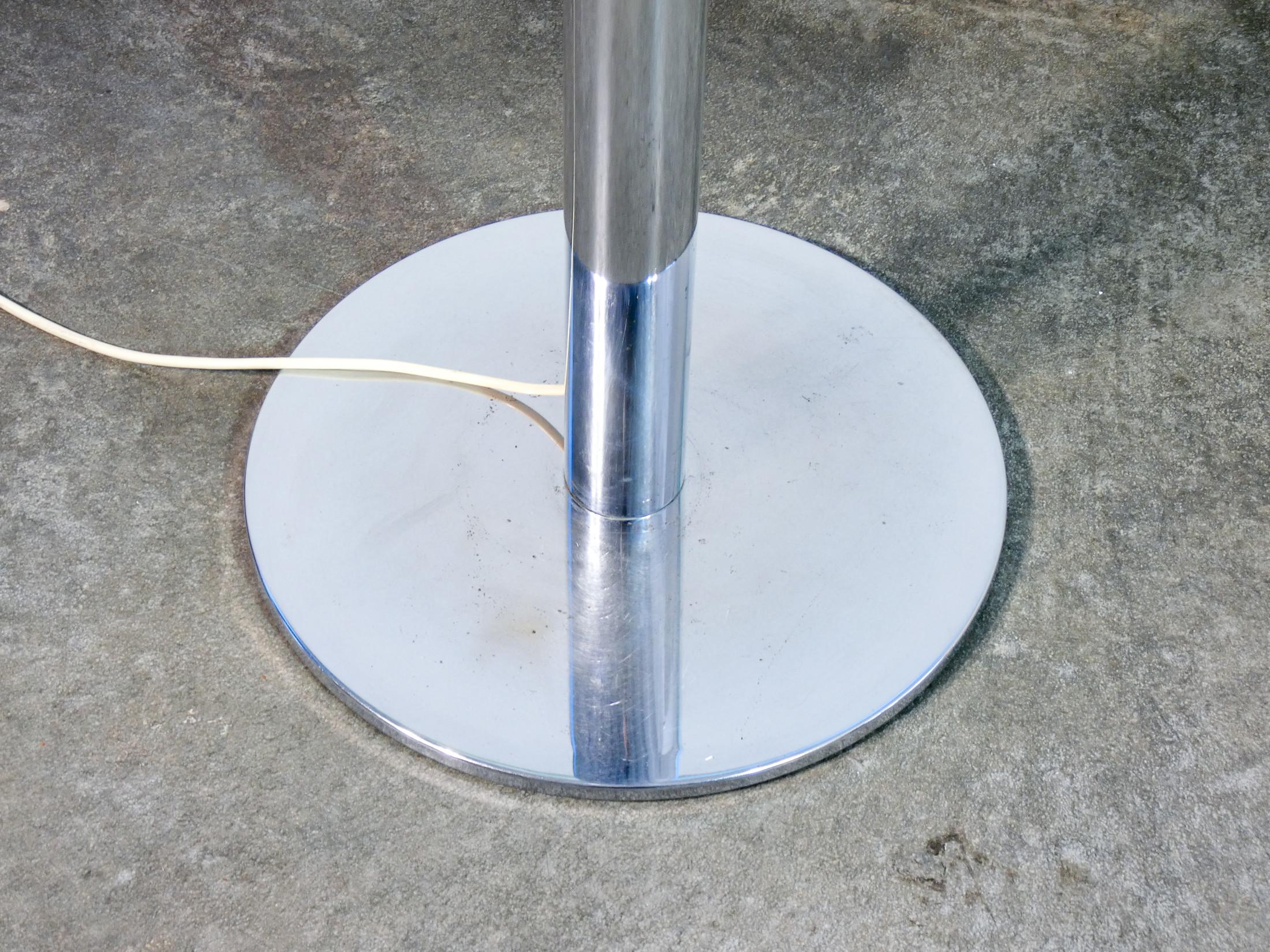 Lampadaire conçu par Pia GUIDETTI CRIPPA pour LUMI, mod. P428. Italie, années 70 en vente 3