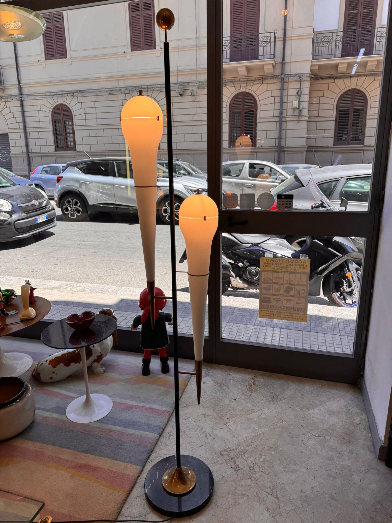 Lampada da terra di Angelo Lelli per Arredoluce in vendita 3