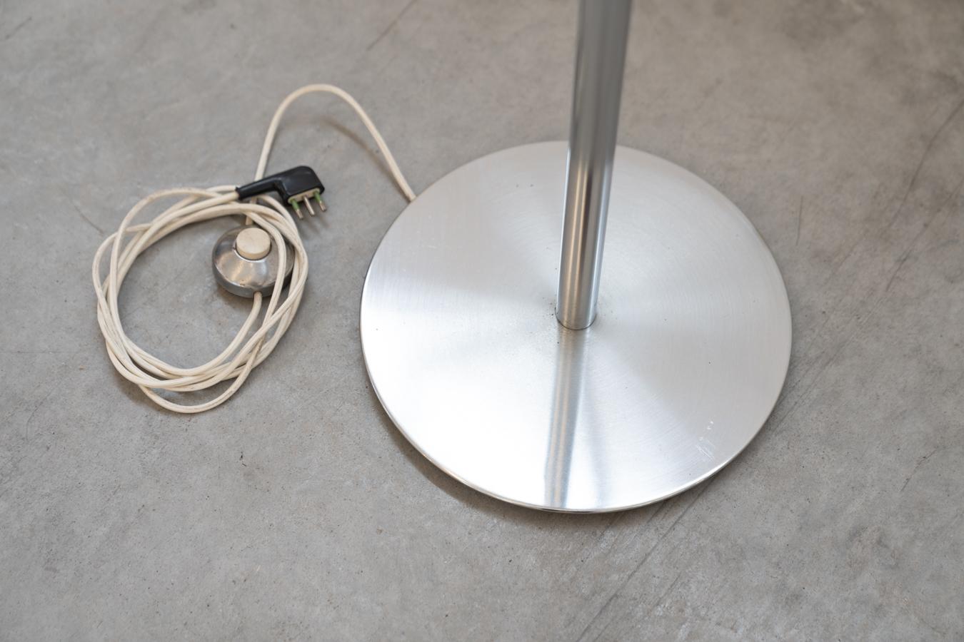 Floor Lamp by Harvey Guzzini, 1960s For Sale 3