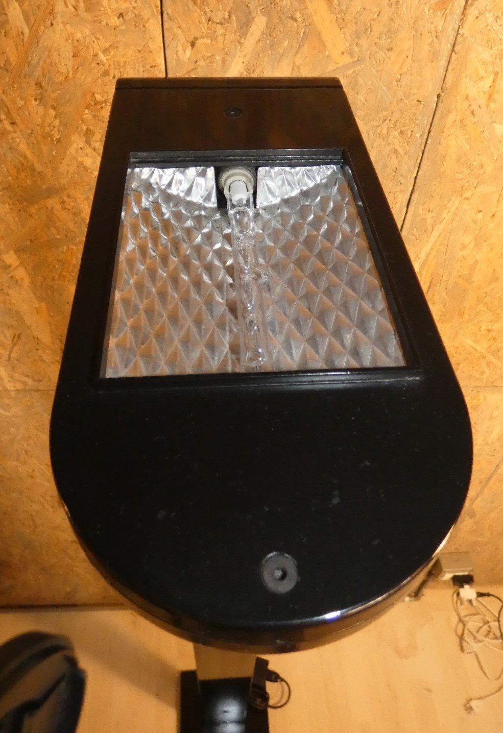 Lampada da terra di Maurizio Bertoni per Castaldi, Italia, anni '80 Recubrimiento de polvo en venta