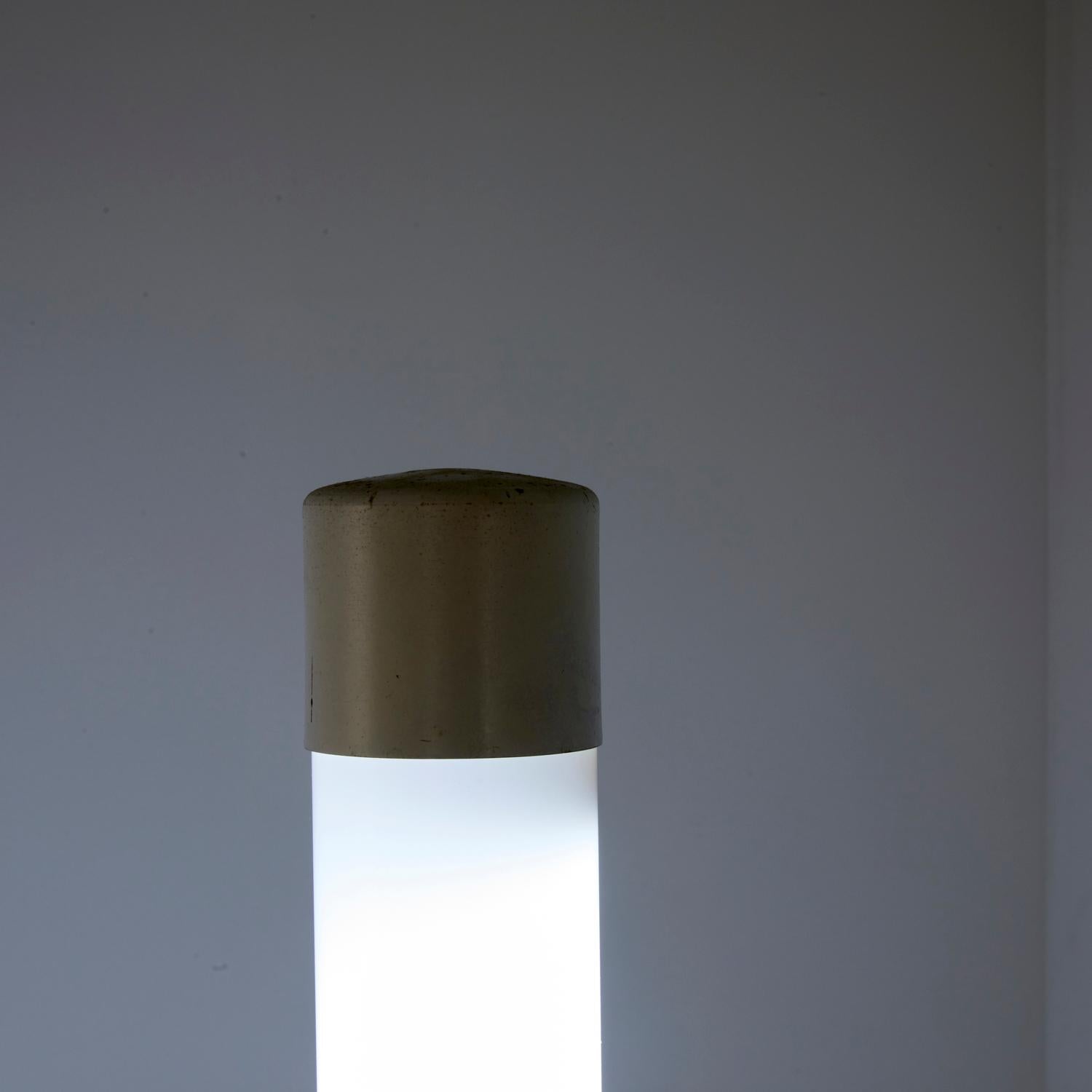 Floor lamp by Nanda Vigo mod 4041 for Kartell, 1968 In Good Condition For Sale In Milan, IT