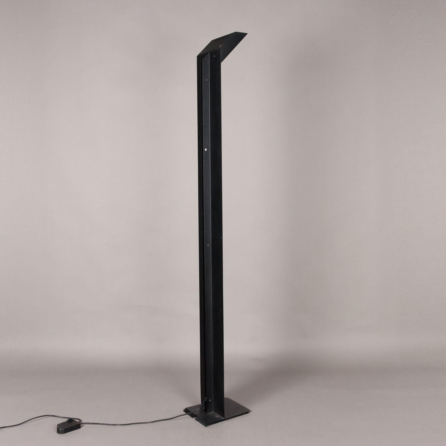 Late 20th Century Lampada da terra dimmerabile Anni 80 in vendita
