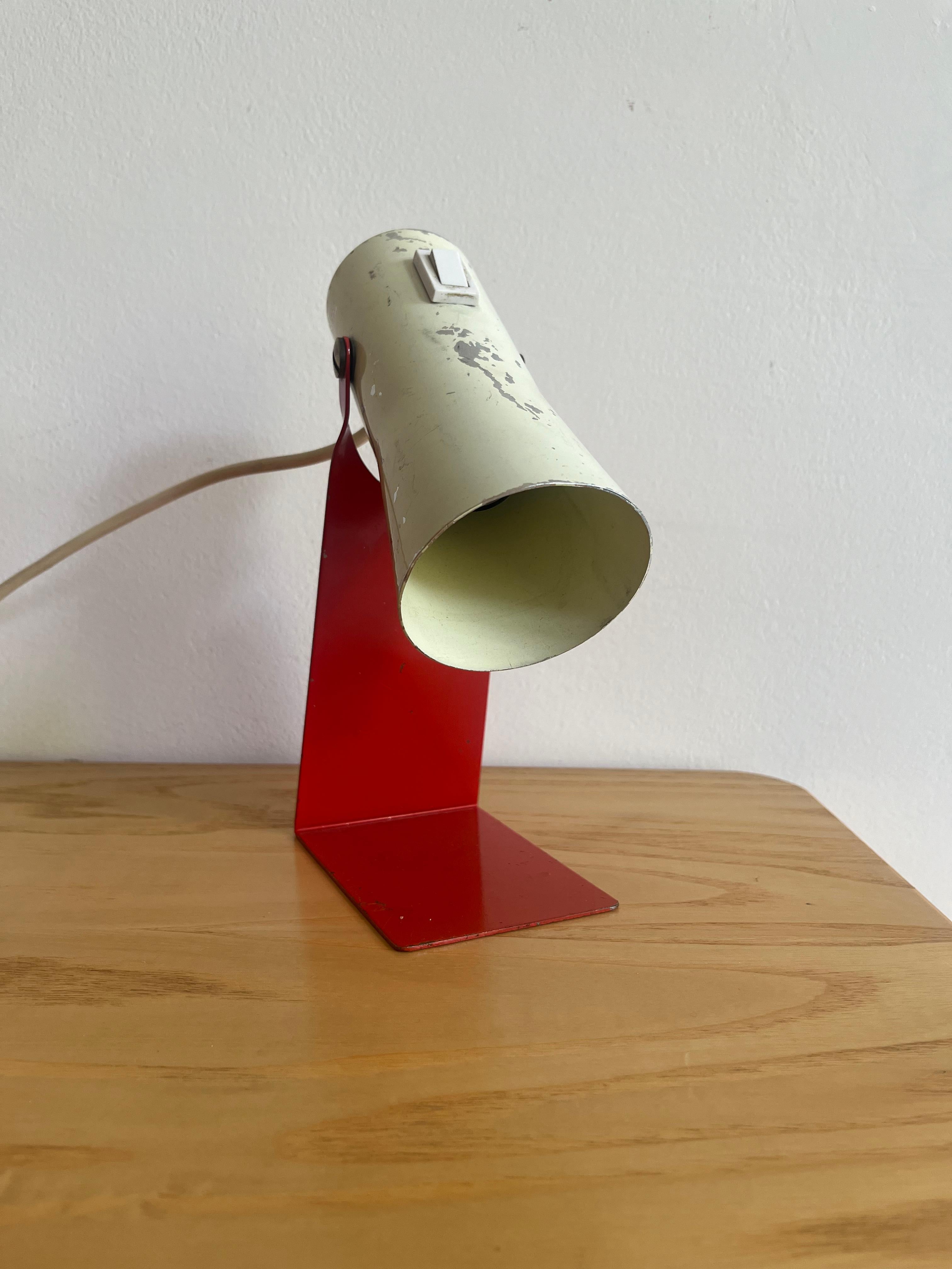 French Floor lamp designed by Philips studio office 1970-1971  for Philips Paris For Sale