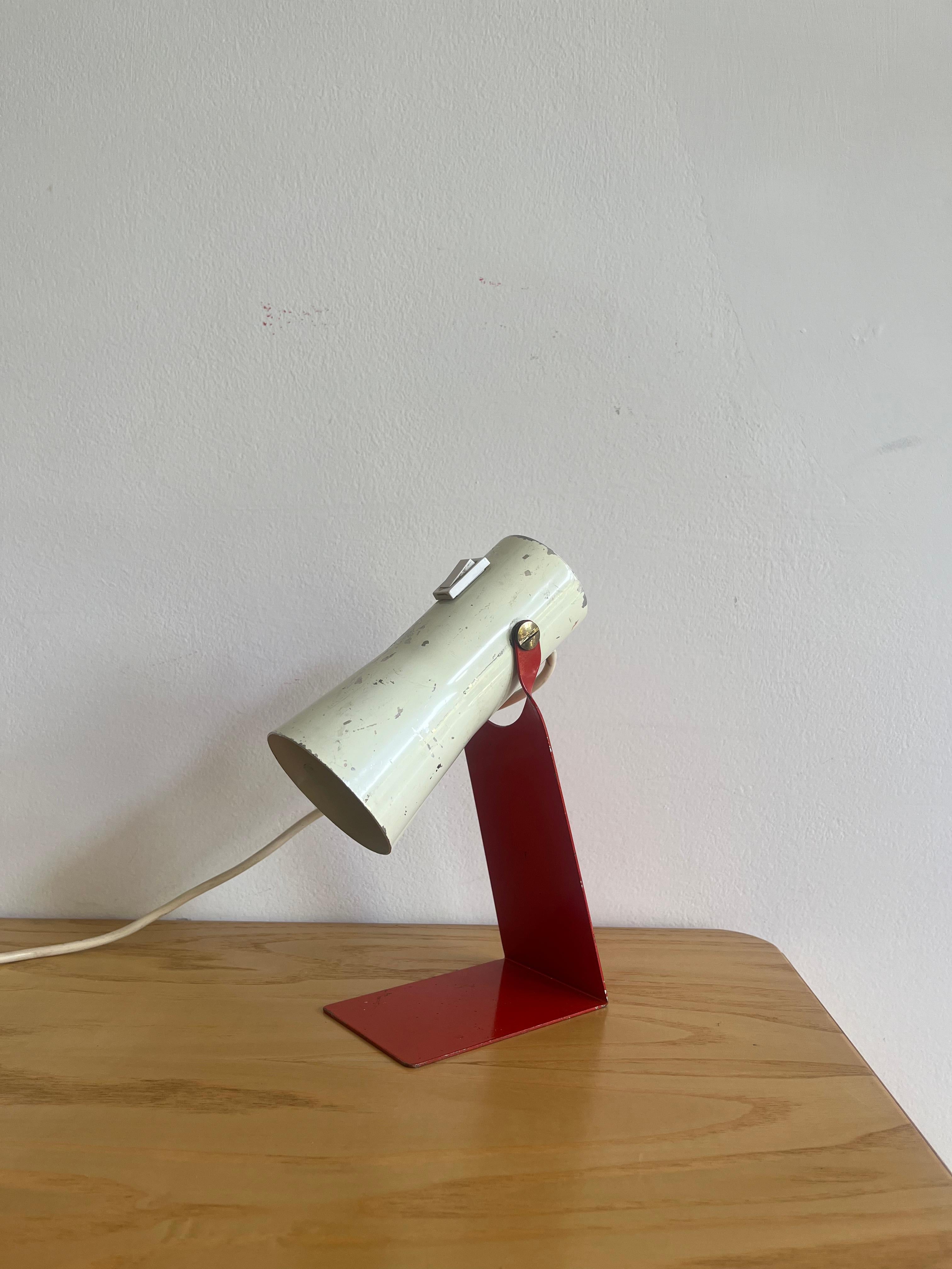 Floor lamp designed by Philips studio office 1970-1971  for Philips Paris In Fair Condition For Sale In Milano, IT