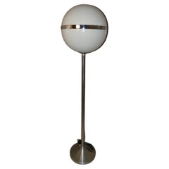 Stehleuchte aus verchromtem Stahl und Plexiglas, Italien 1970er Jahre