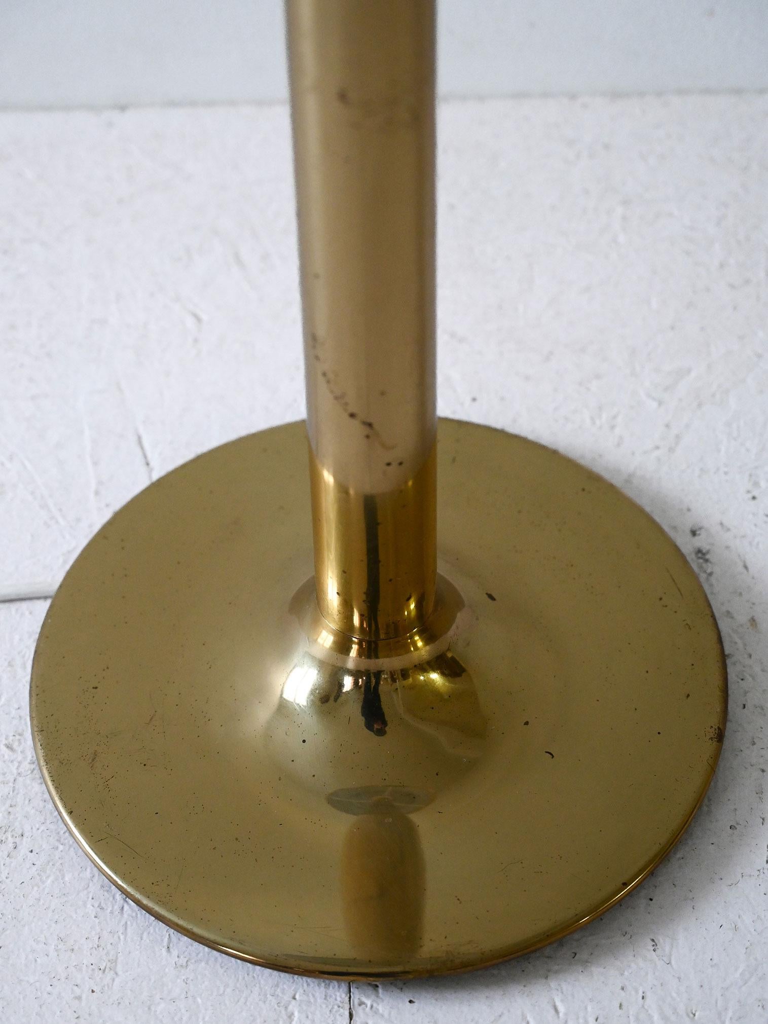 Late 20th Century Lampadaire en laiton d'Anders Pehrson en vente