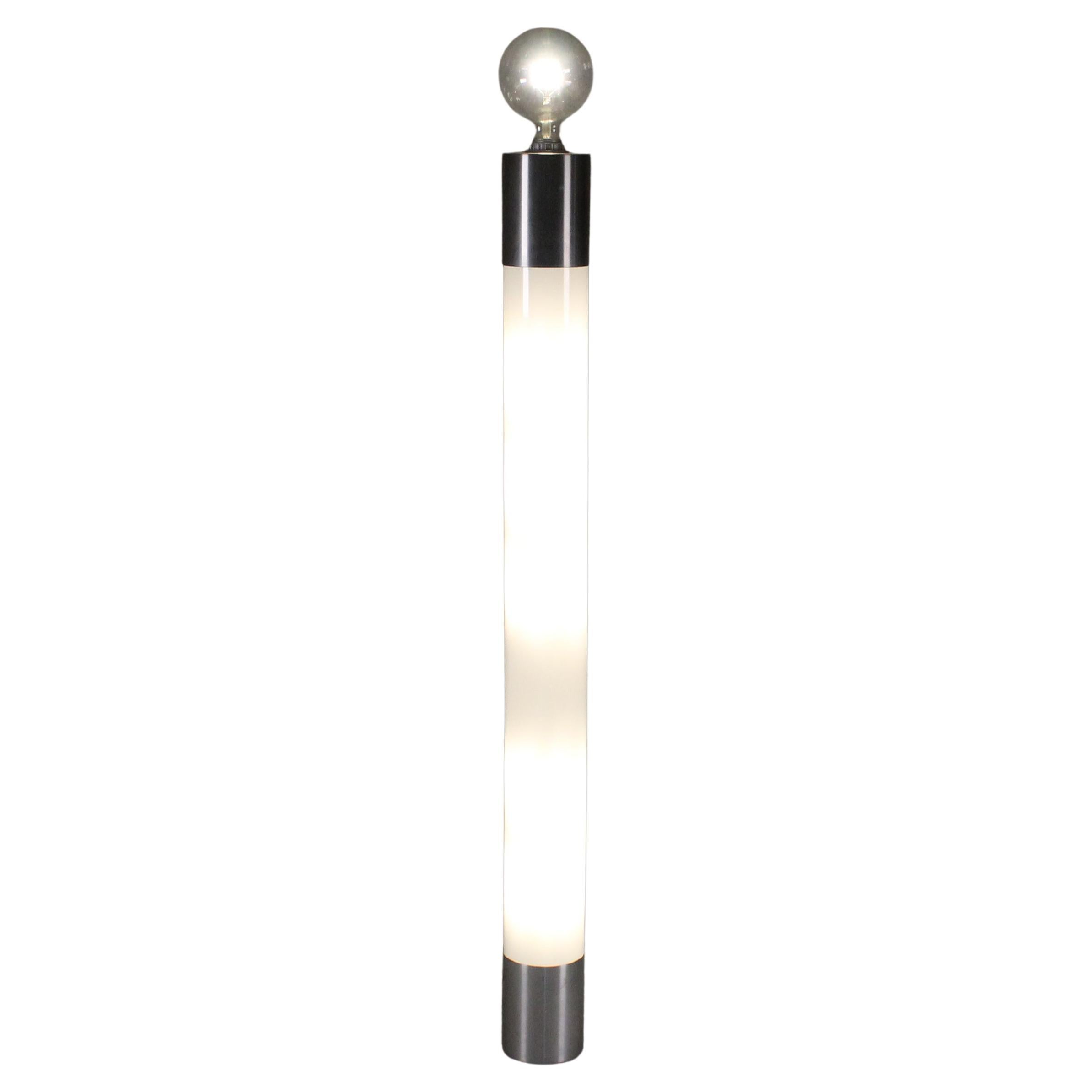 Lampada da terra in perplex, Stilux