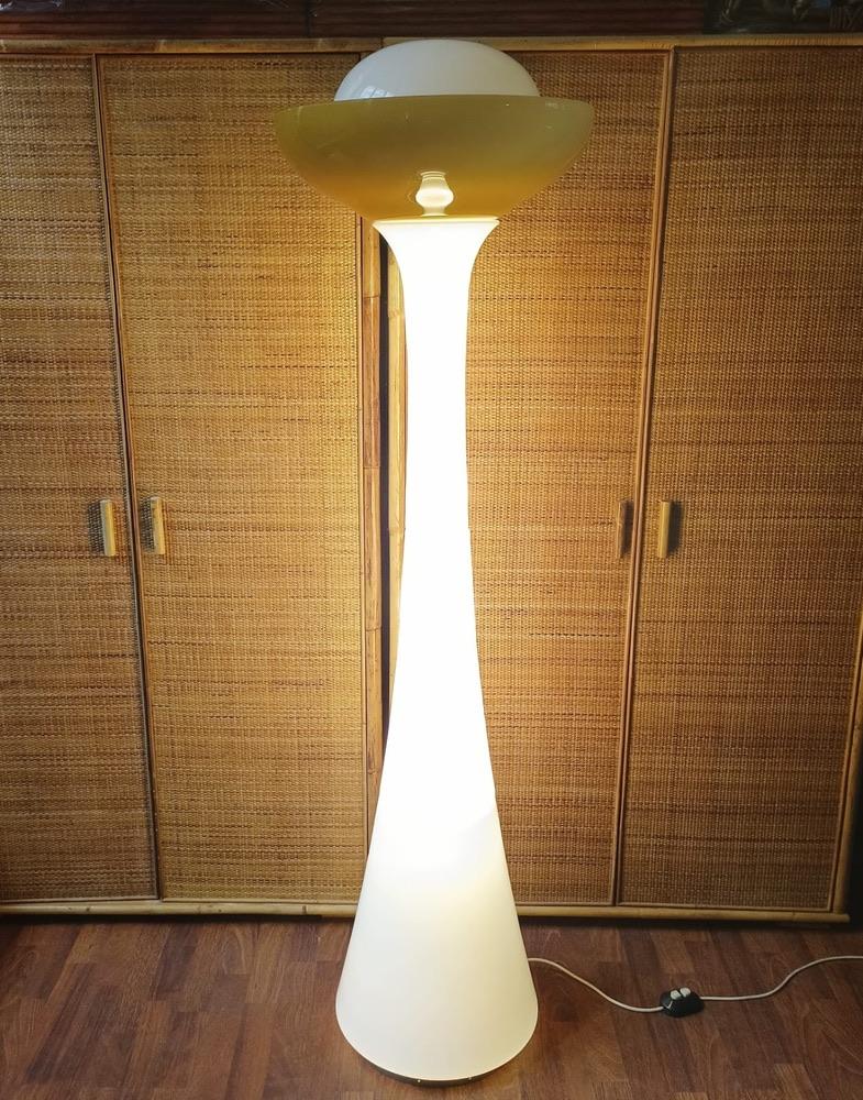 Mid-Century Modern Murano Glass Floor Lamp by C. Nason for Selenova - Italy - 1960s For Sale