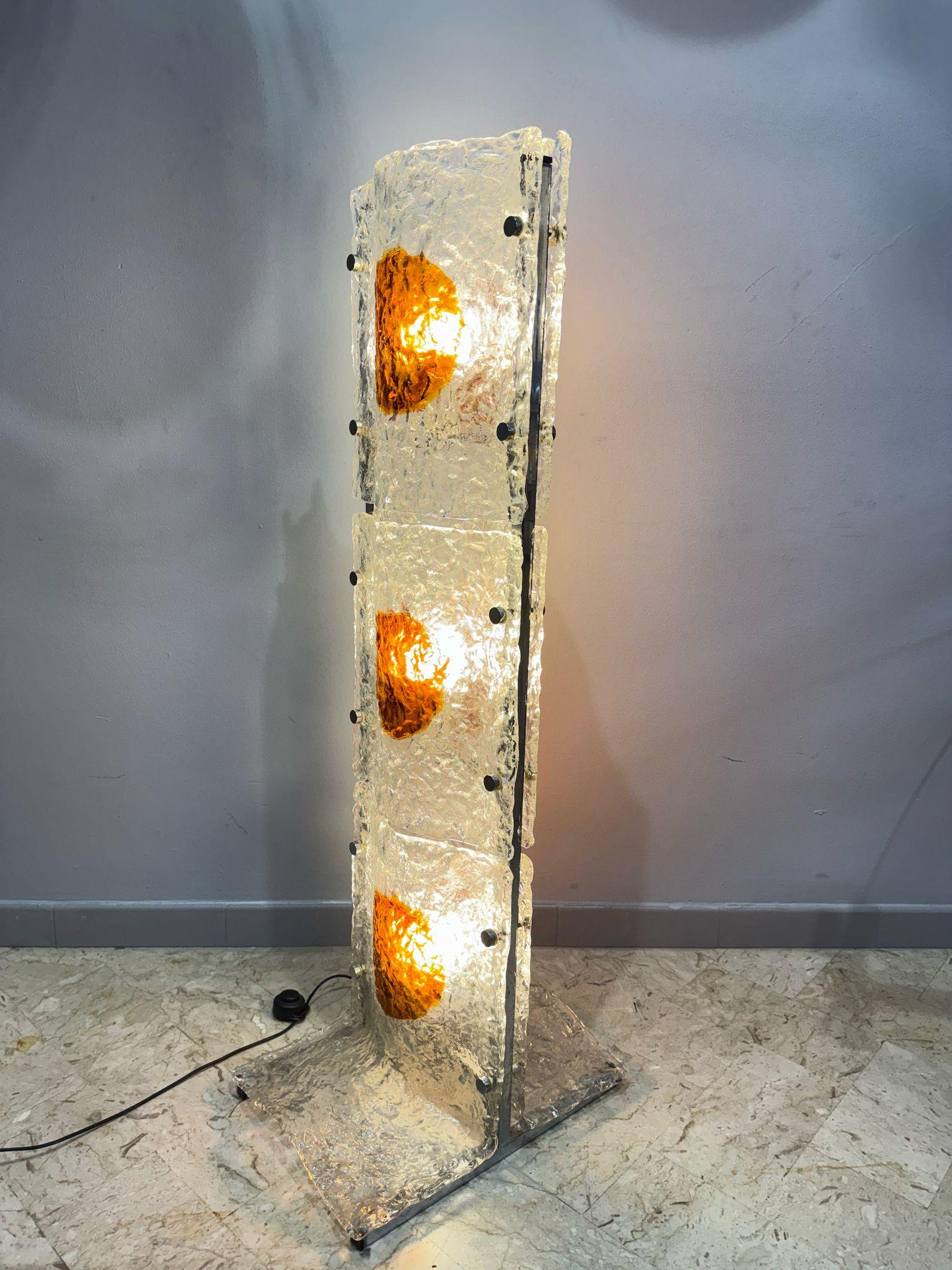 Late 20th Century Lampada da terra in vetro di Murano, Mazzega anni '70 in vendita