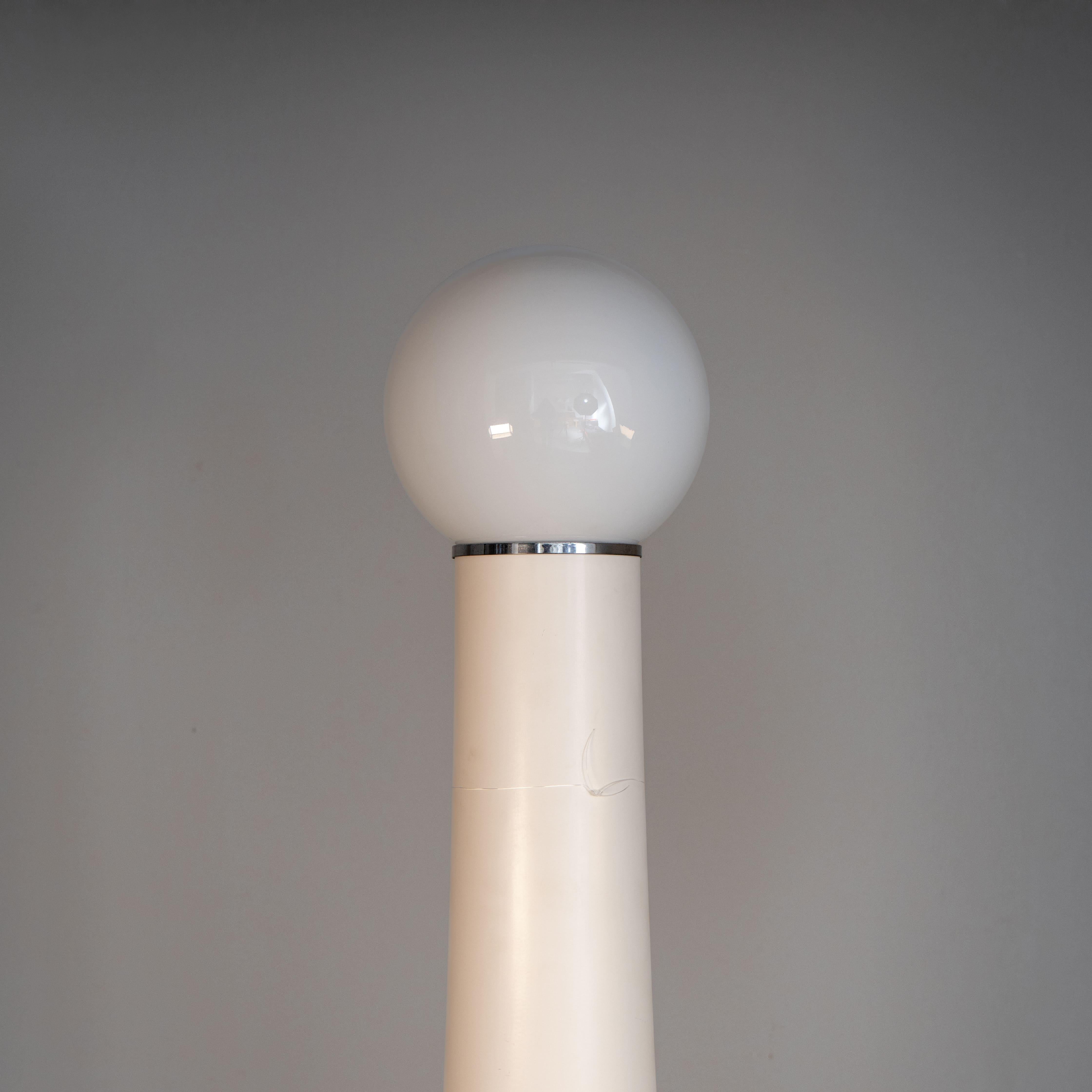 Lámpara de pie KD59, Annig Sarian, Kartell en Bueno estado para la venta en Milano, Lombardia