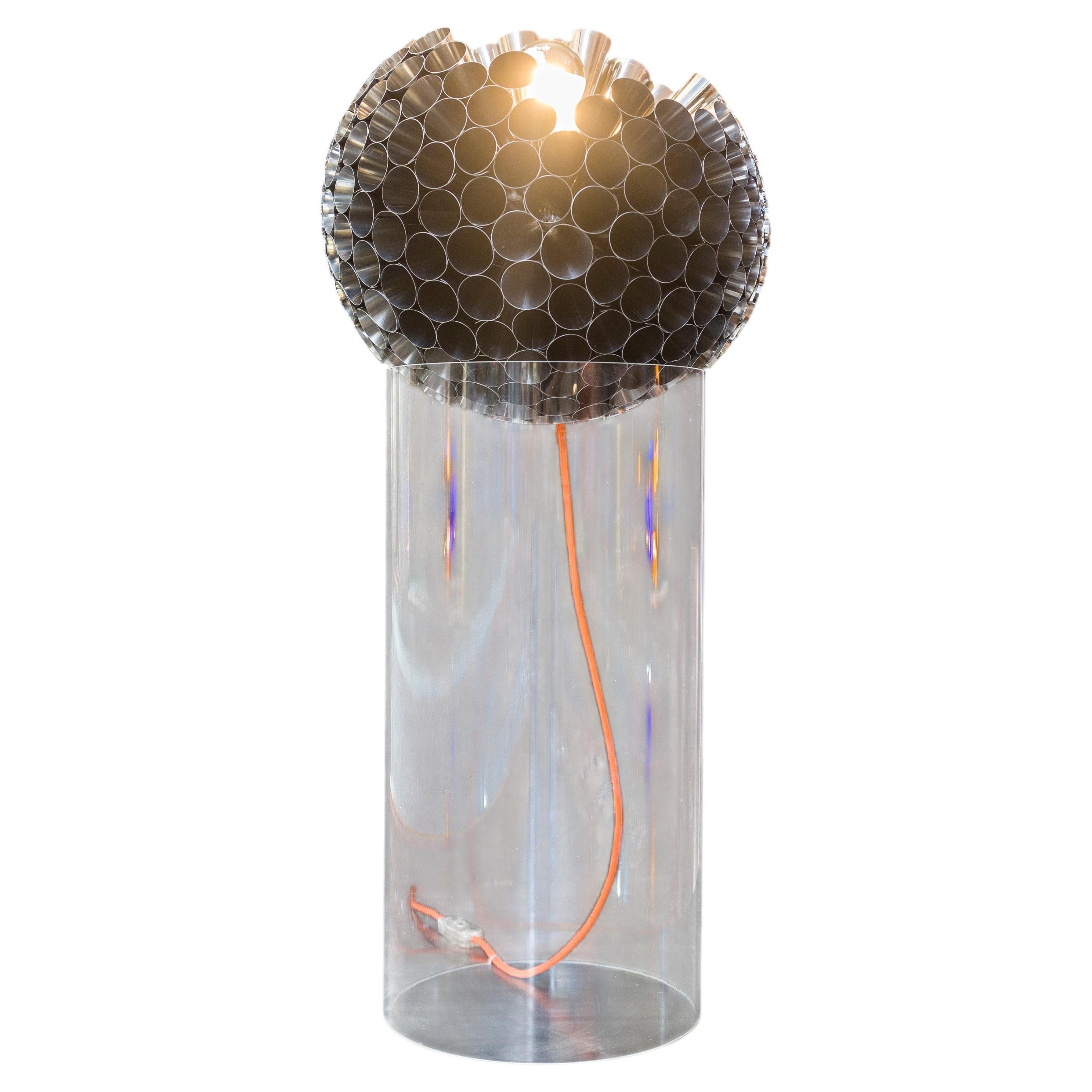 Lampe sur pied sculpturale « Life on Mars », conçue et assemblée en Italie par Dario en vente