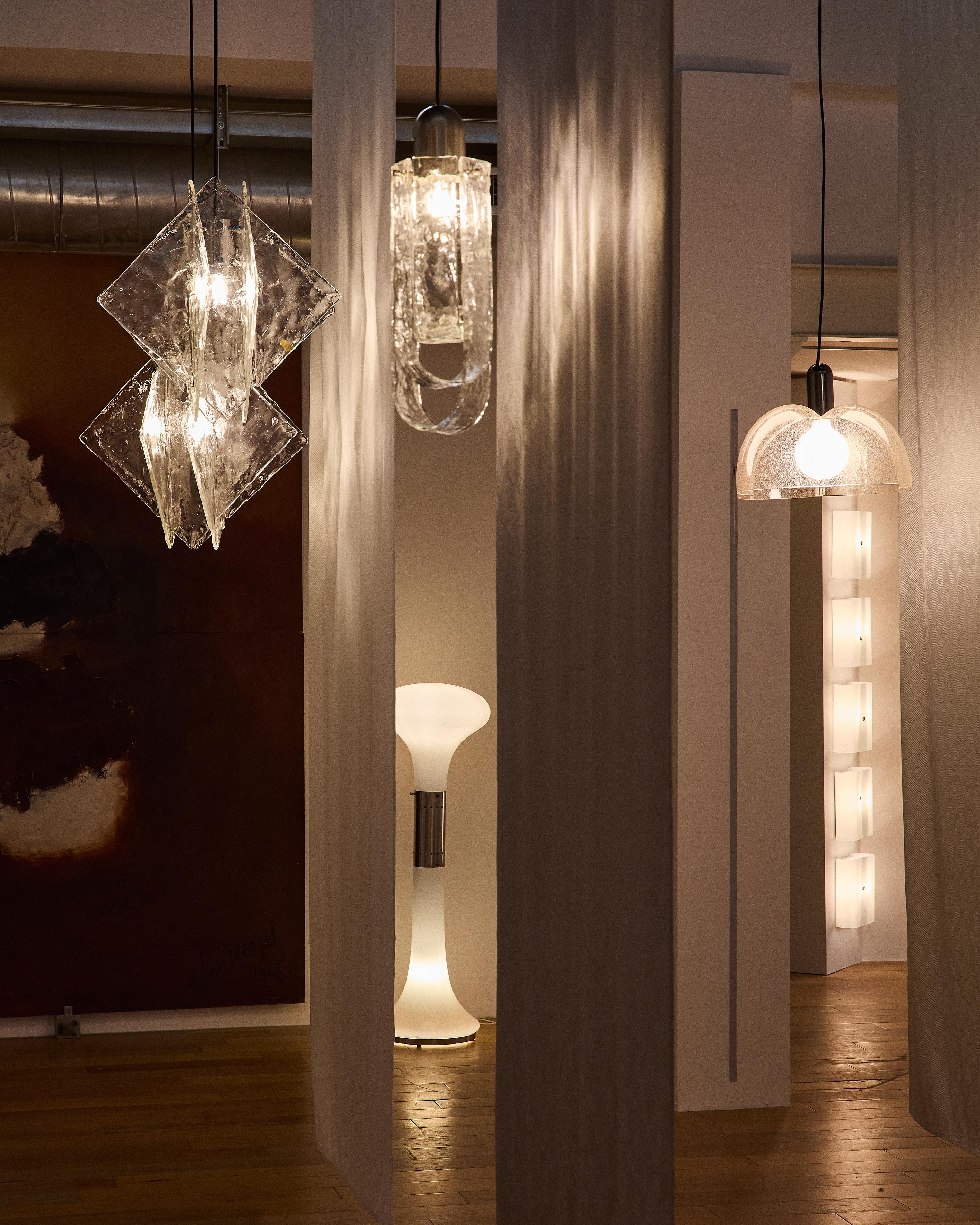 Lampada da terra LT 220 in vetro di Murano, design di Carlo Nason per Mazzega in vendita 1