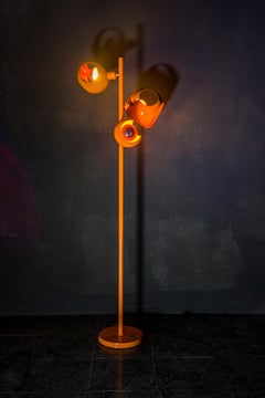 Die skulpturale Stehlampe „Marziano“, entworfen und gefertigt in Italien von Dario Nasuti