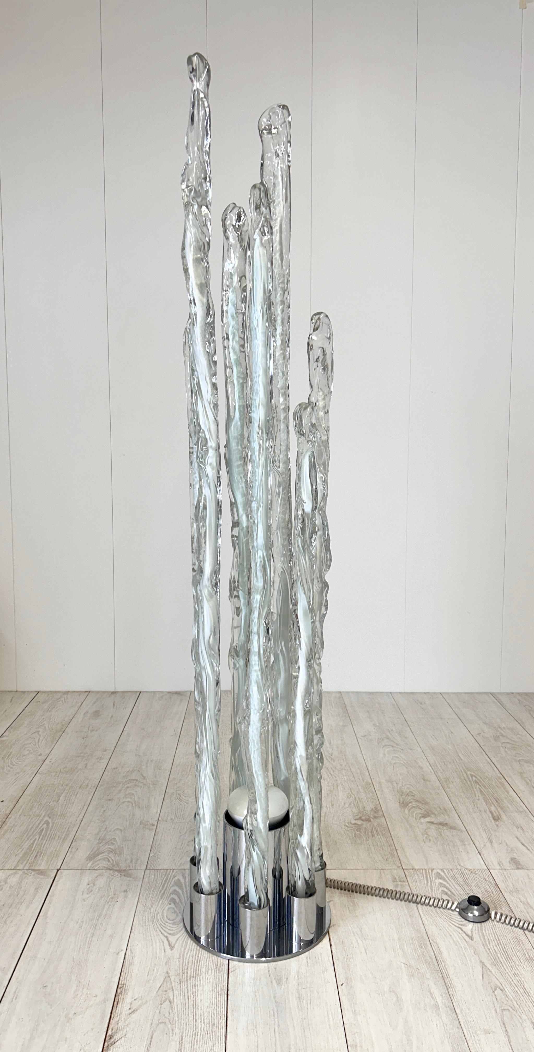Beautiful Murano glass floor lamp produced in 1972
Chrome metal frame, thick glass elements of different heights.