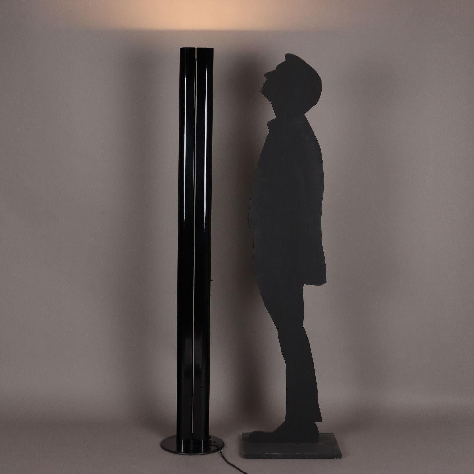 Mid-Century moderno Lampada da terra Megaron di Gianfranco Frattini  per Artemide Anni 80 in vendita