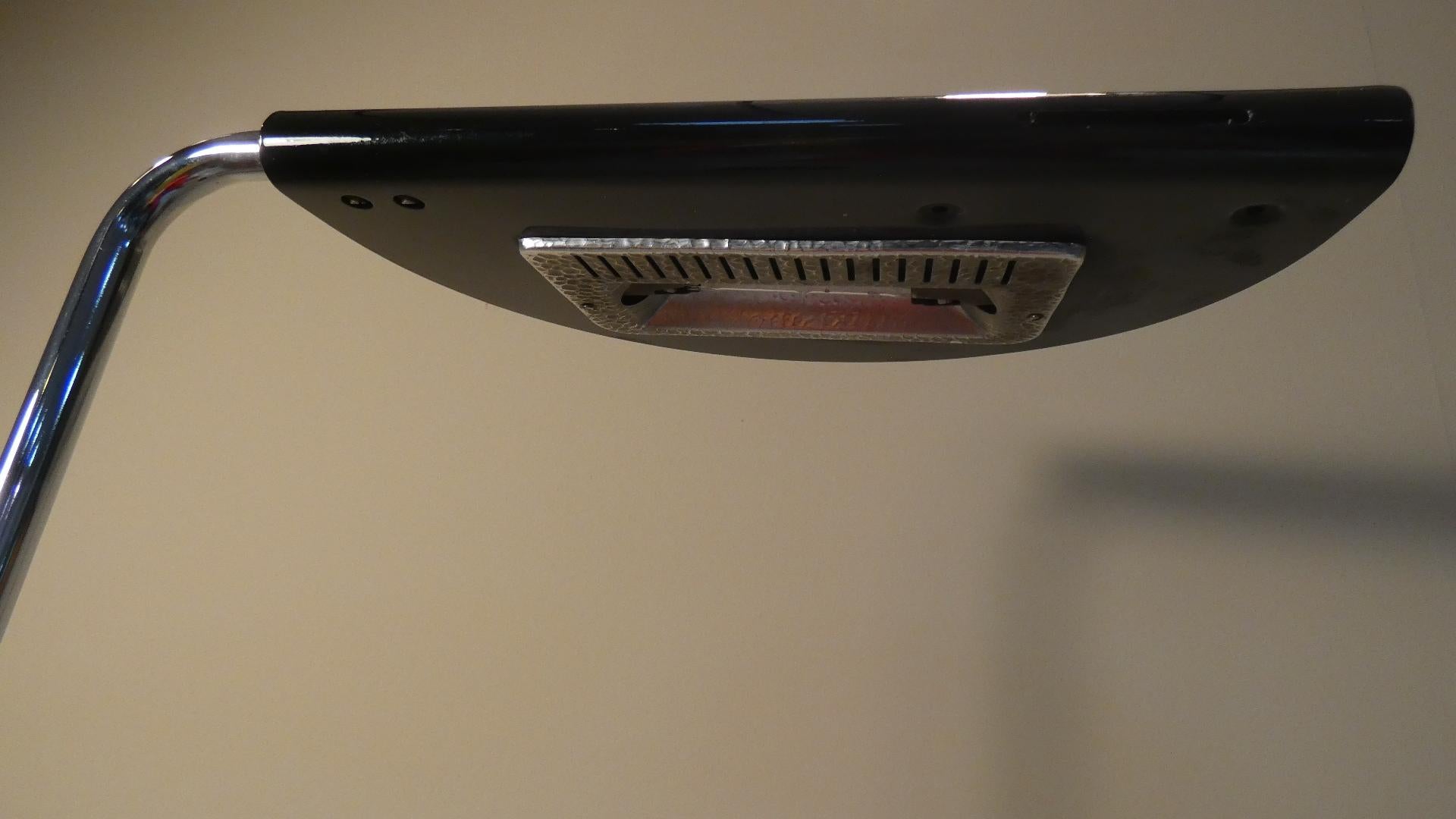 Lampada da terra Mezzaluna di Bruno Gecchelin per Skipper, Italia 1974 in vendita 2