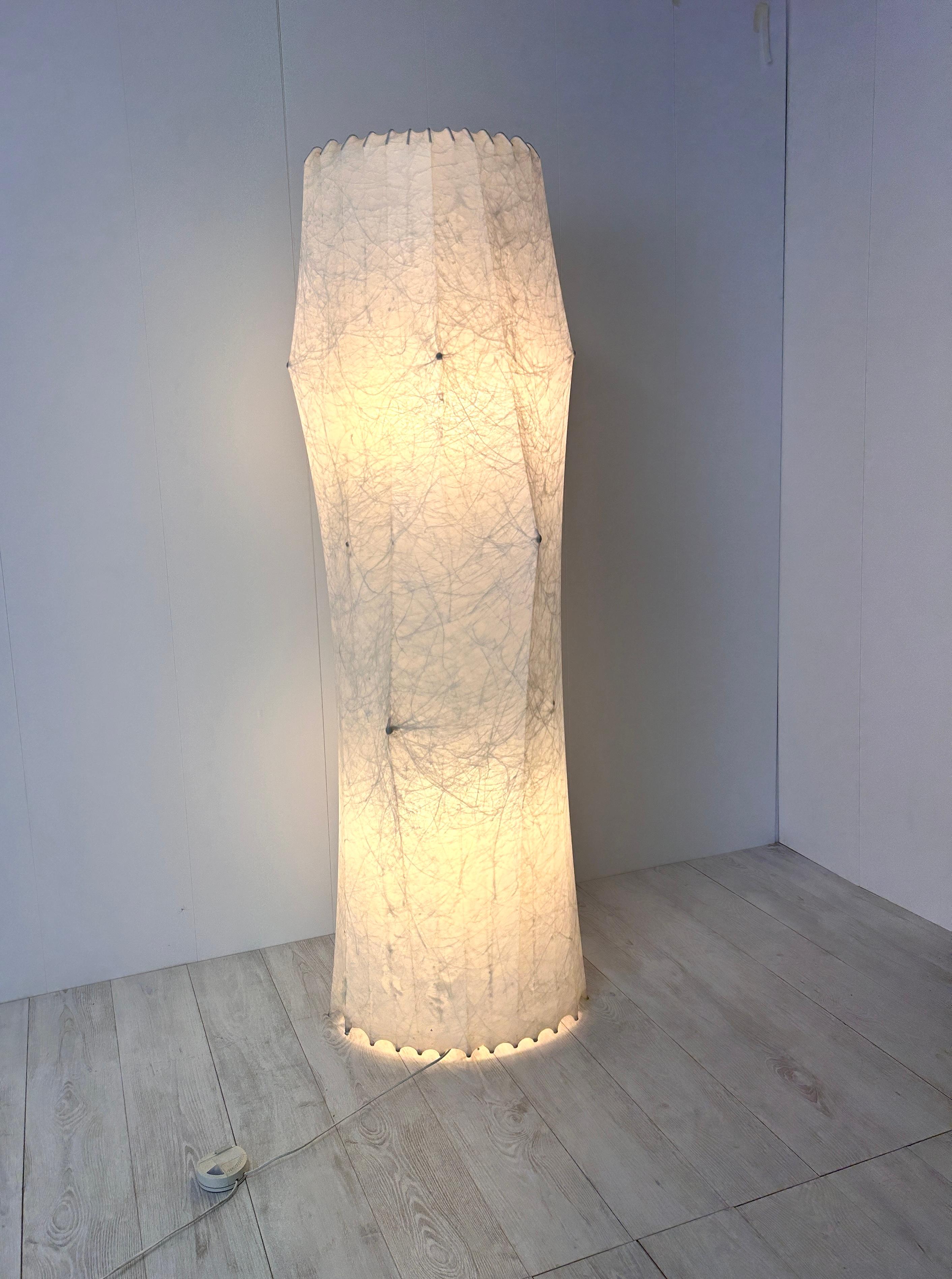 Italian Lampada da terra mod. Fantasma XL, Tobia Scarpa, Flos