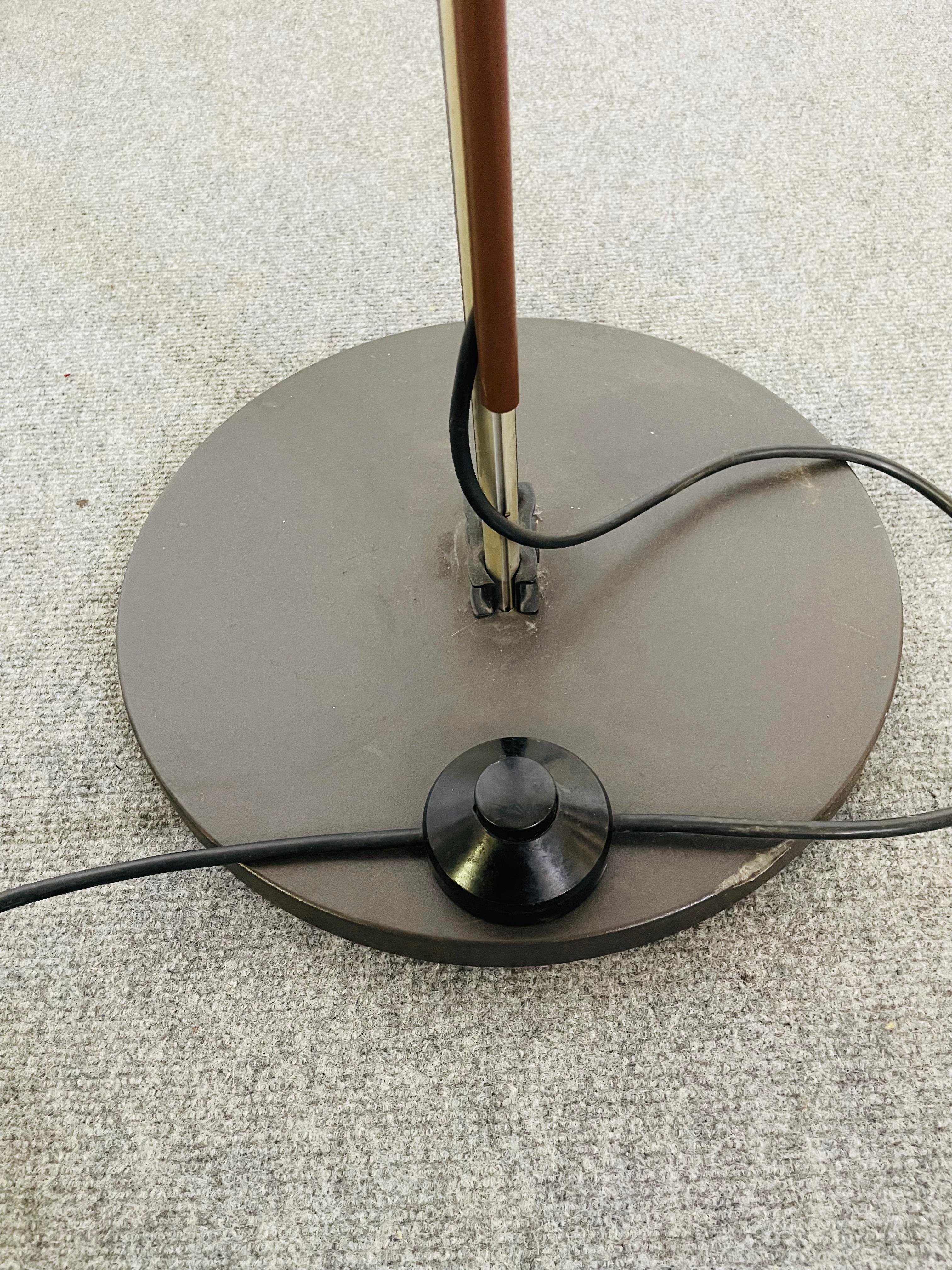 Lampada da terra modello Aggregato, designer Enzo Mari, produzione Artemide im Angebot 2