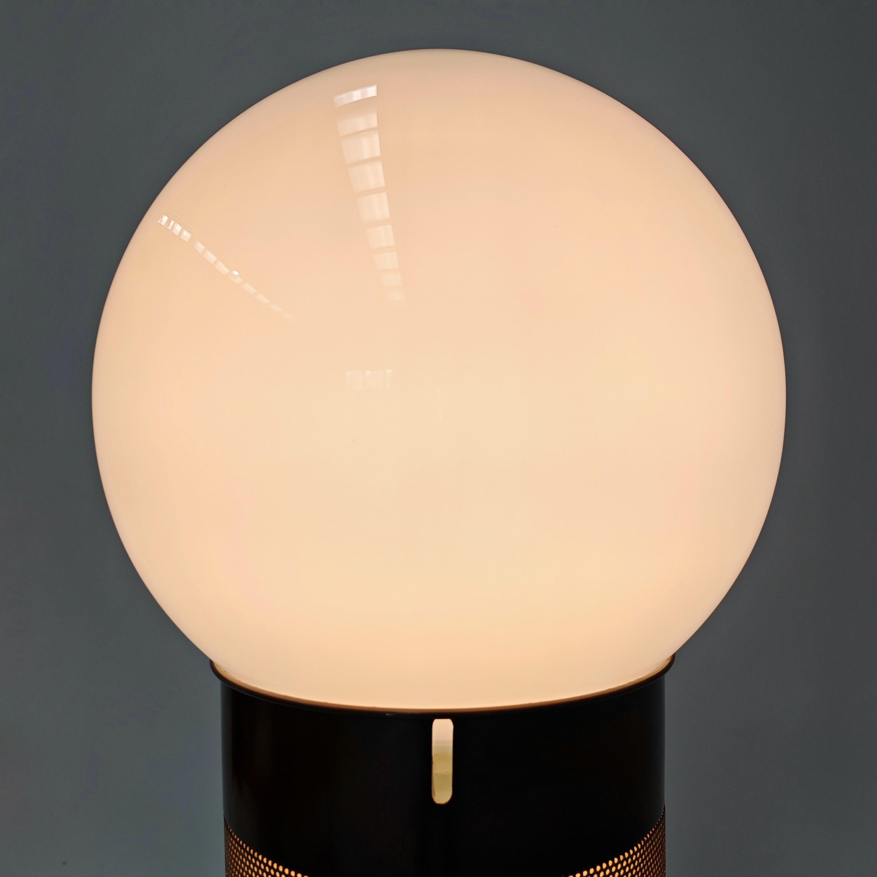 Lampadaire modèle Oracolo Gae Aulenti pour Artemide 1970 en vente 6