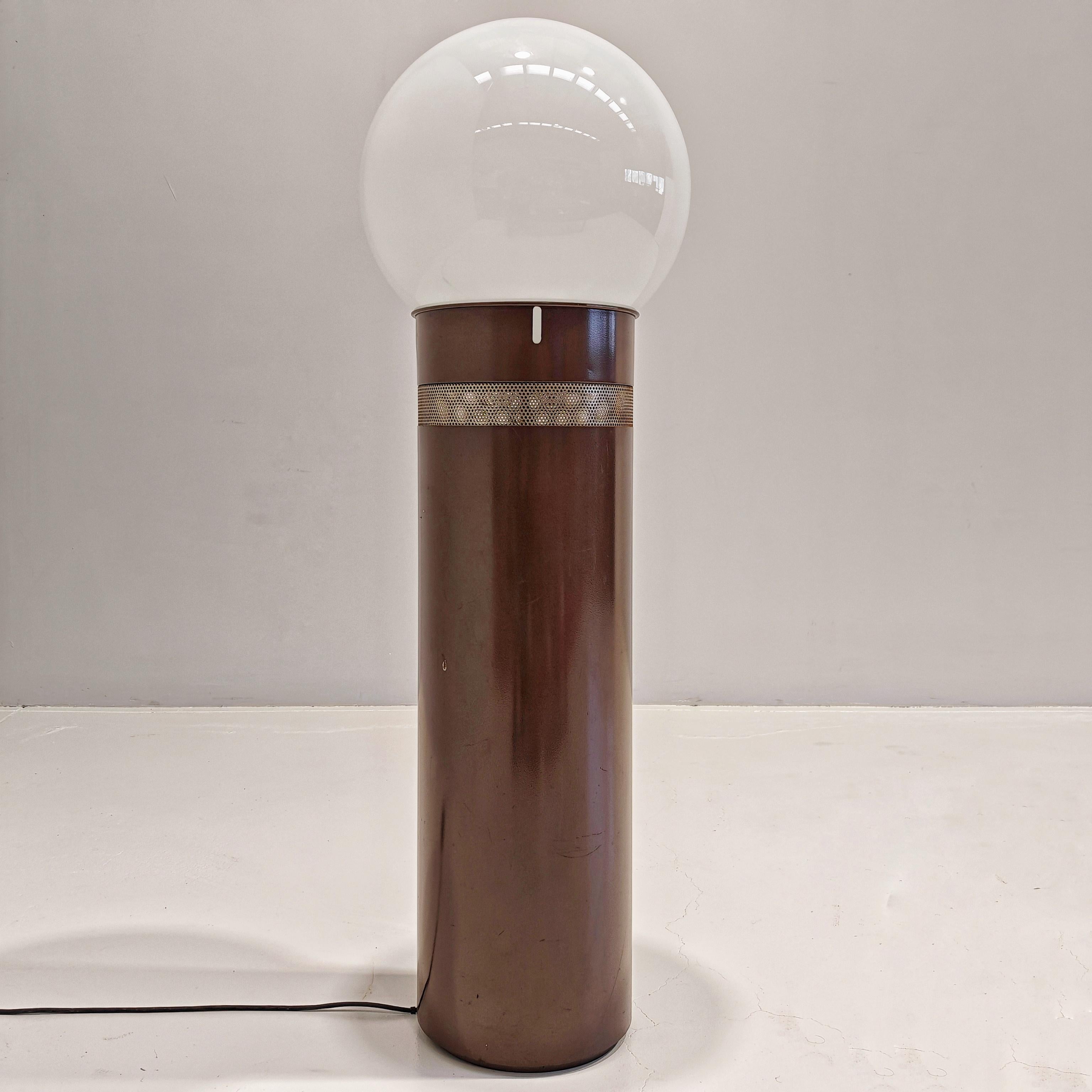 Métal Lampadaire modèle Oracolo Gae Aulenti pour Artemide 1970 en vente