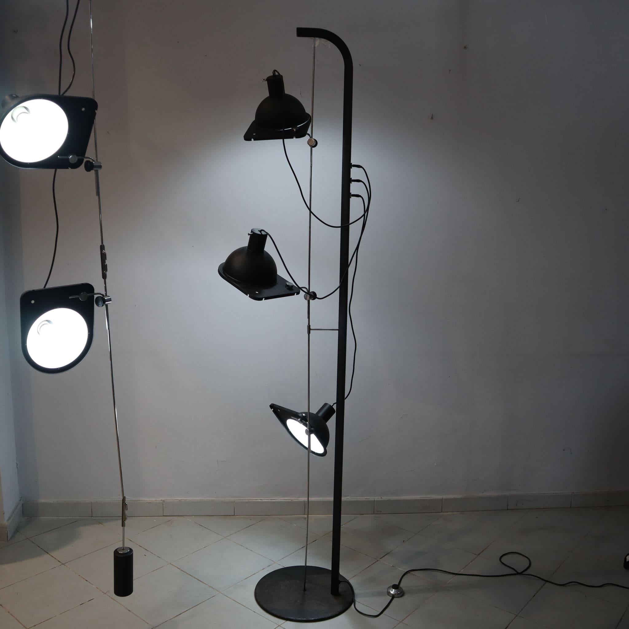 Late 20th Century Satin black floor lamp model 475 by Luci Design Grignani, Italy, 1970s For Sale
