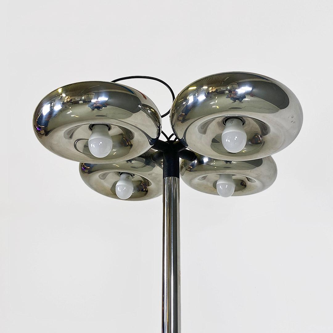 Late 20th Century Lampada da terra P449 di Luci Illuminazione in acciaio cromato, 1970 ca. For Sale