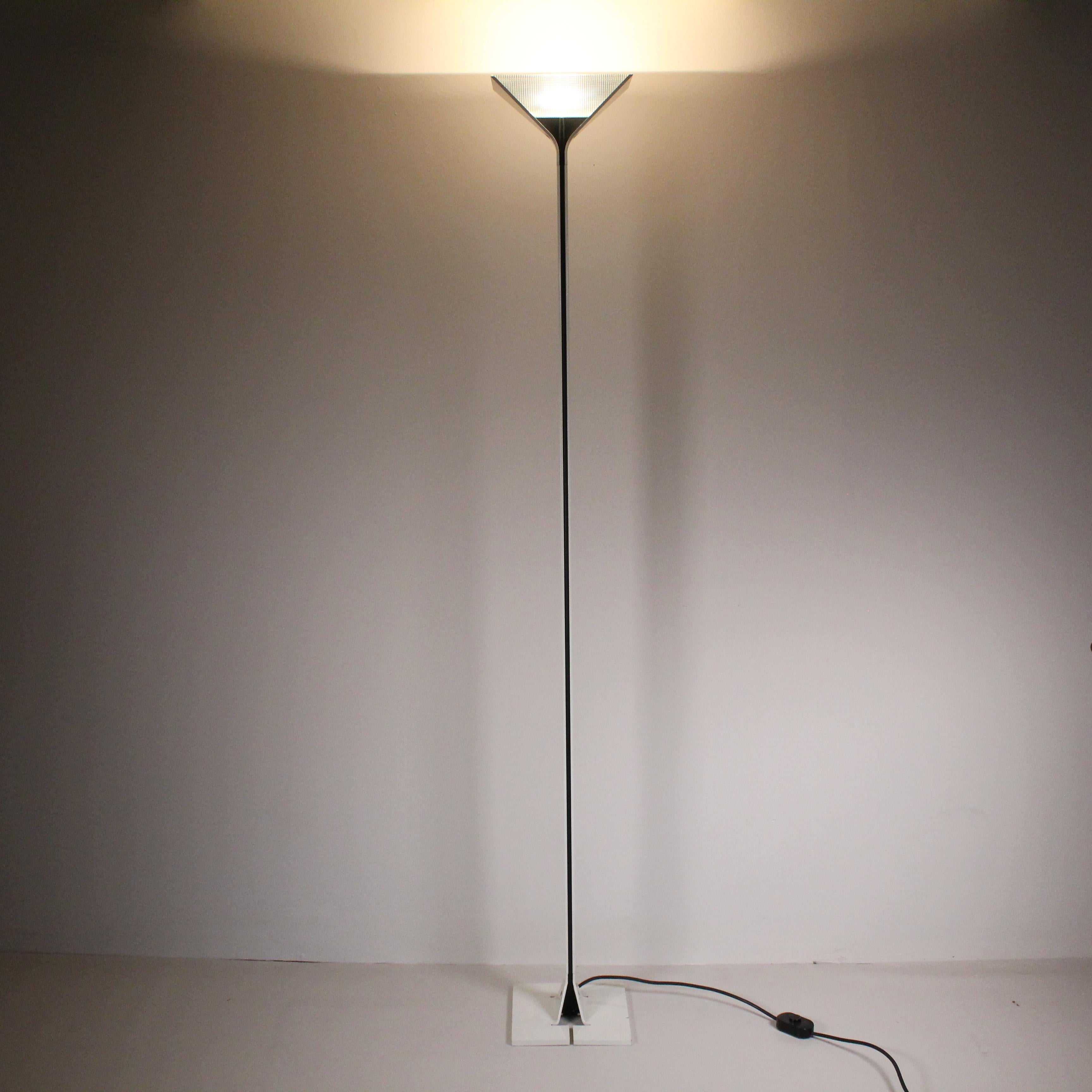 Papillona Floor Lamp, Tobia Scarpa, Flos For Sale 1