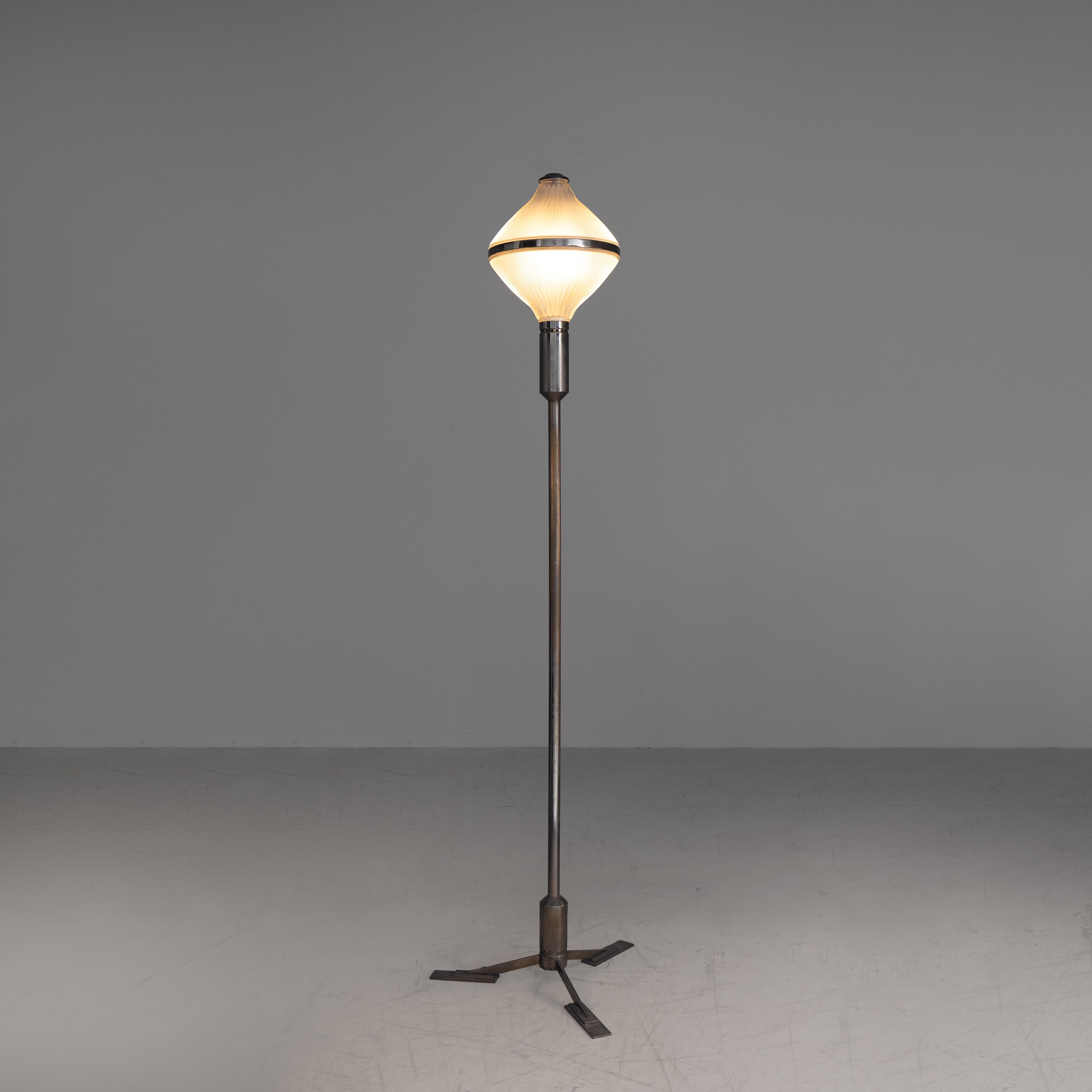 Italian Lampadaire Polimnia, BBPR, 1964 en vente