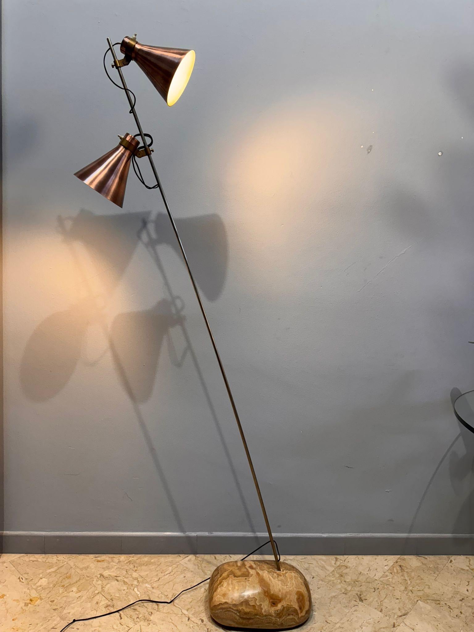Floor lamp 
