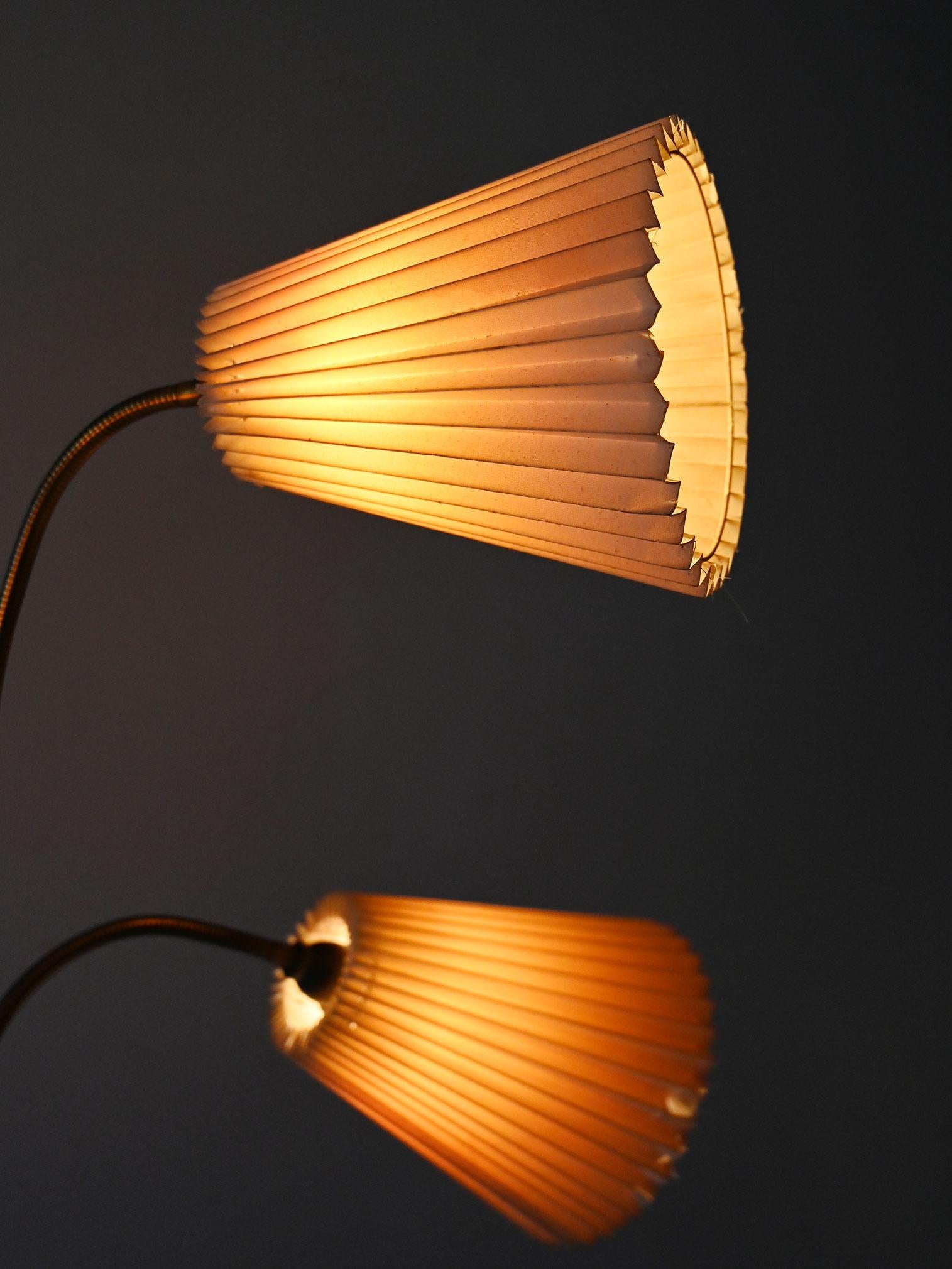 Scandinavian 1950s floor lamp with three arms For Sale 2