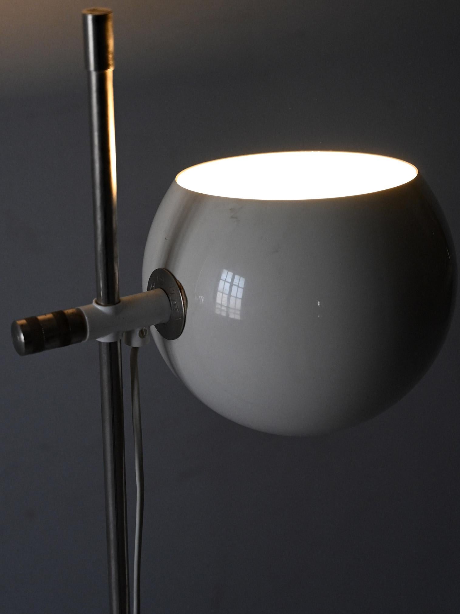 Metal Scandinavian 1960s floor lamp adjustable For Sale