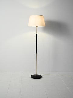 Lampada da terra scandinava in legno nero e ottone